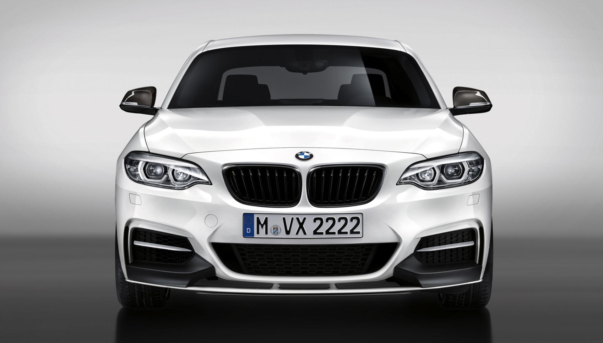 BMW-M240i_Coupe-2018