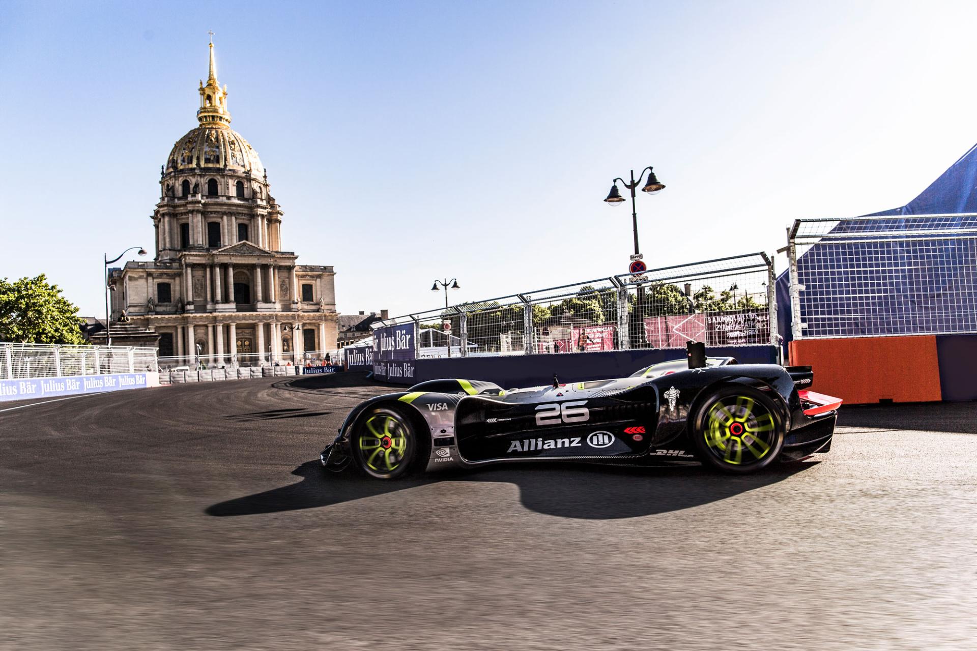 روبوریس Roborace