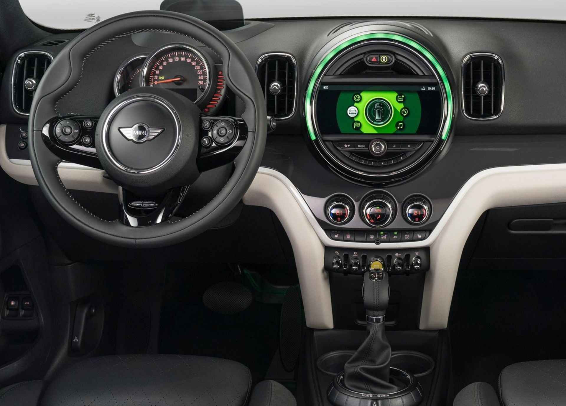 مینی کانتریمن پلاگین Mini Countryman Plug-in Hybrid 2017