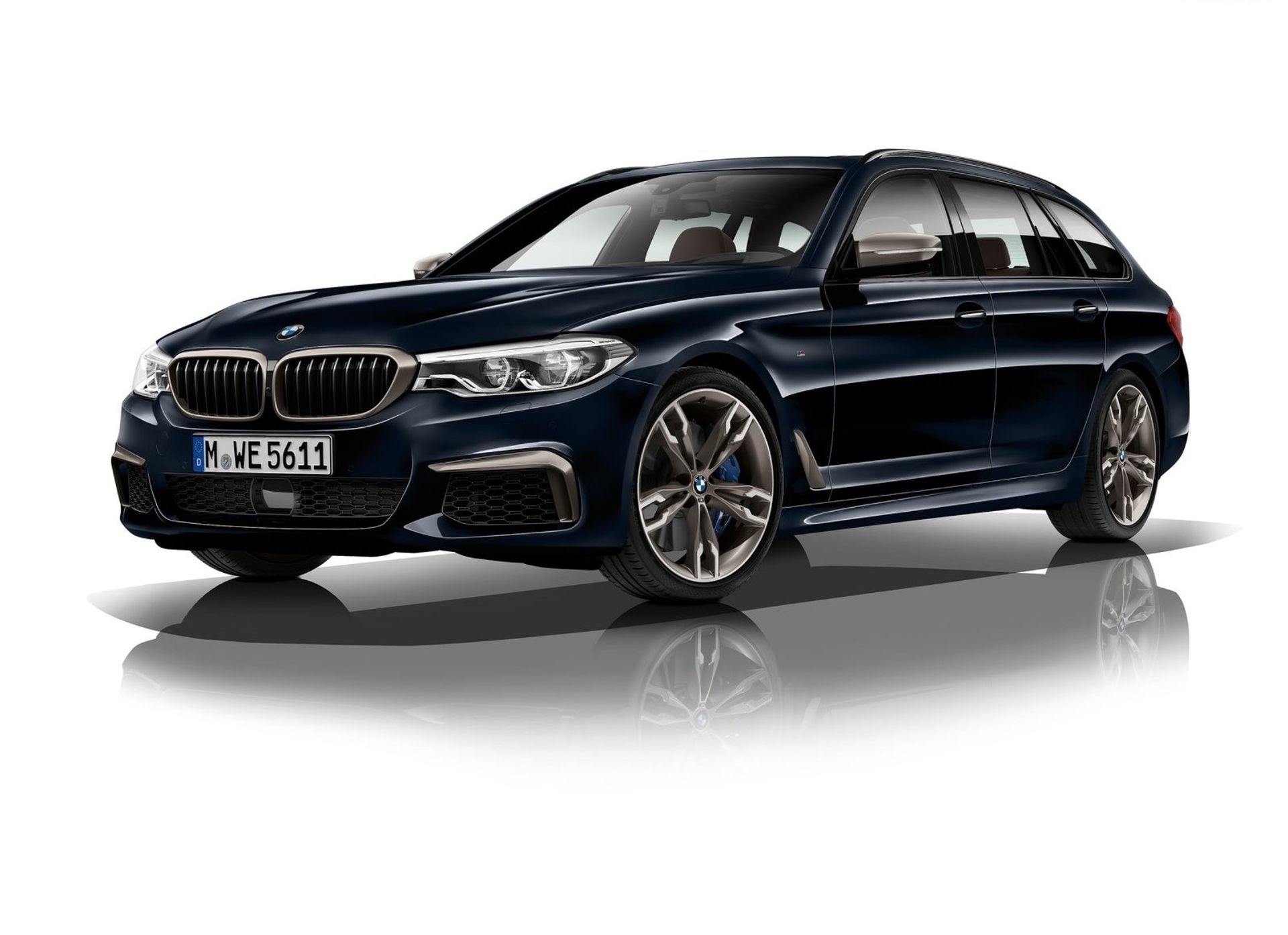 سری 5 استیشن BMW 5-Series Touring 2018