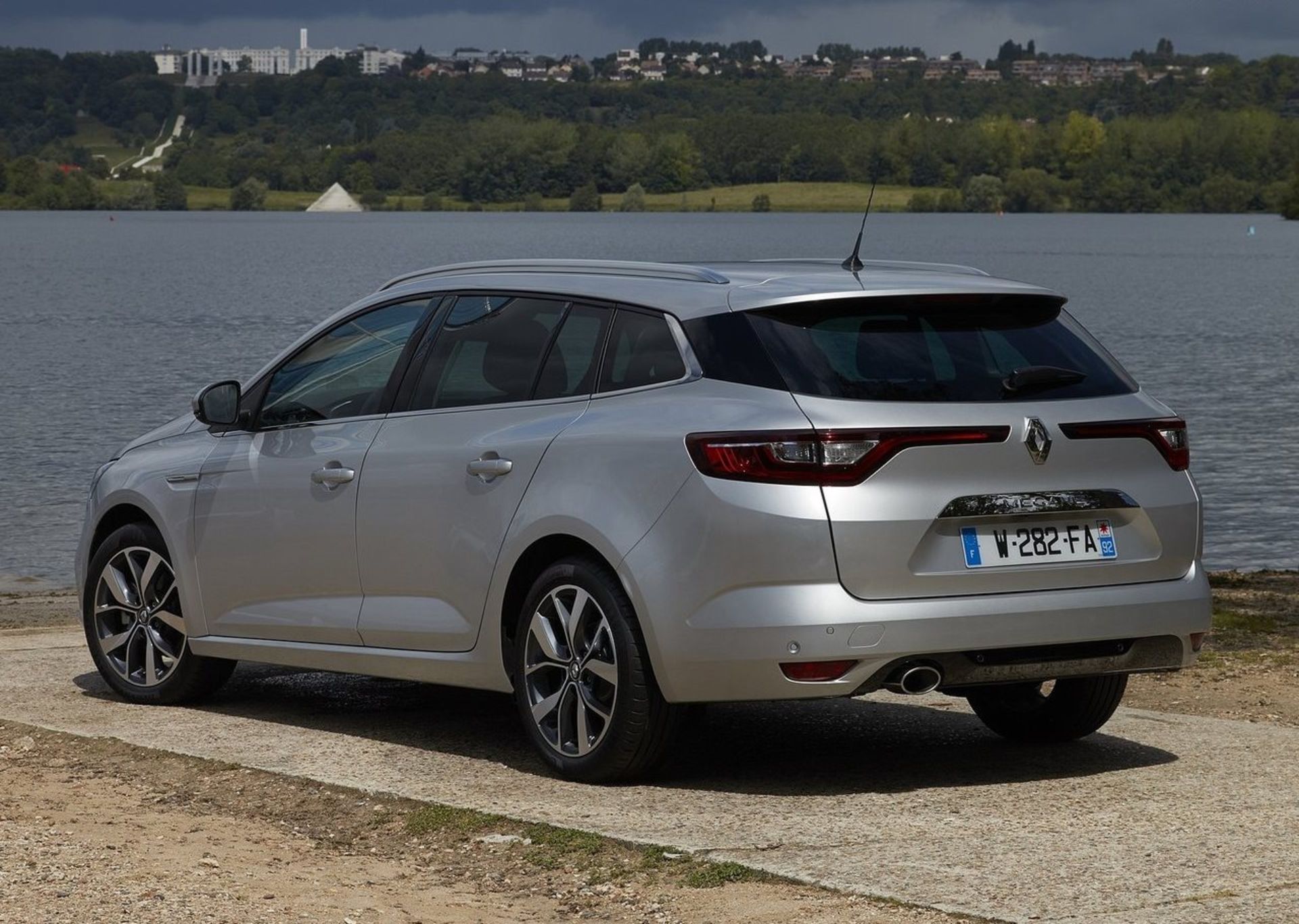 رنو مگان Renault Megane 2017