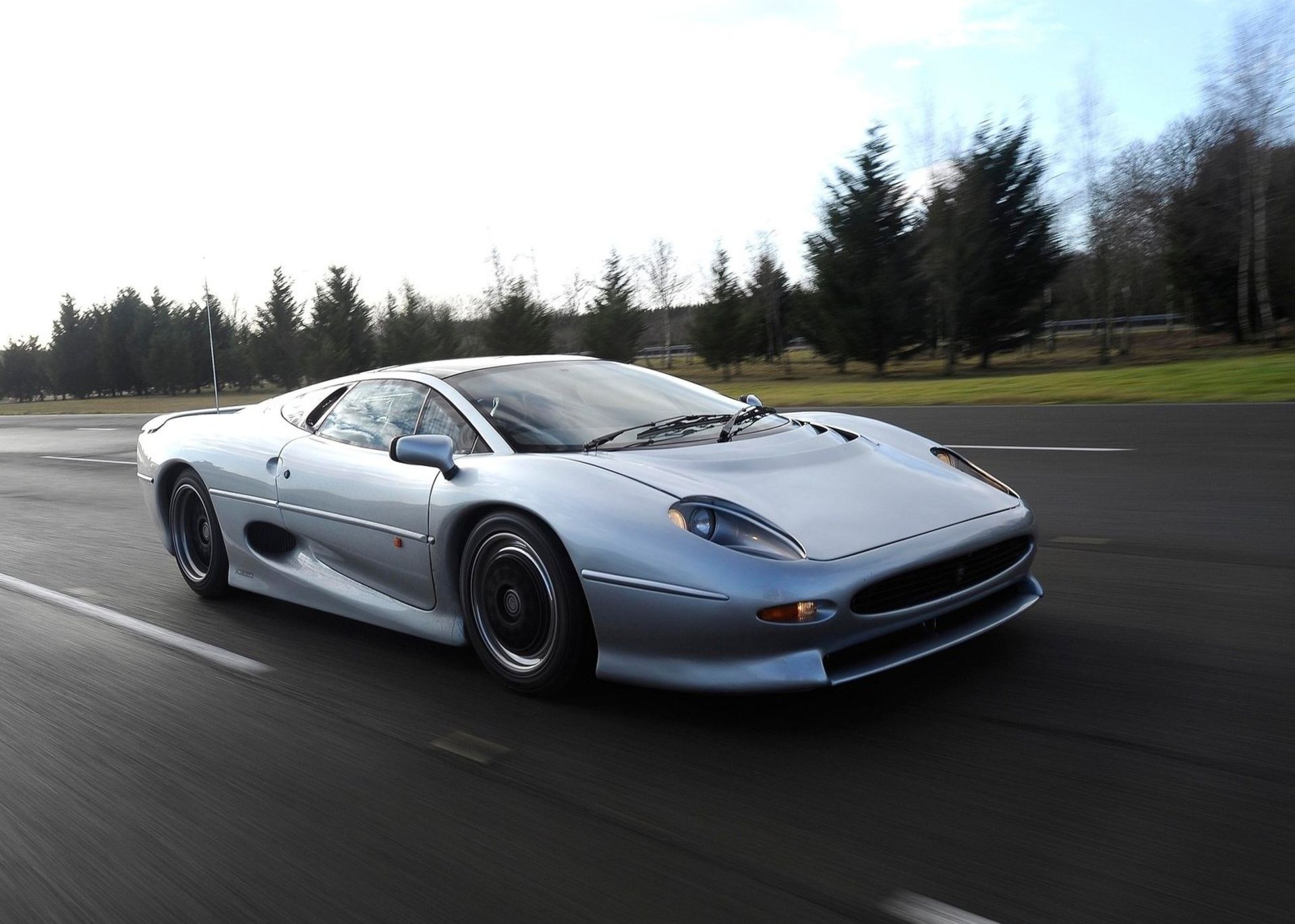 سوپراسپرت جگوار 1992 Jaguar-XJ220