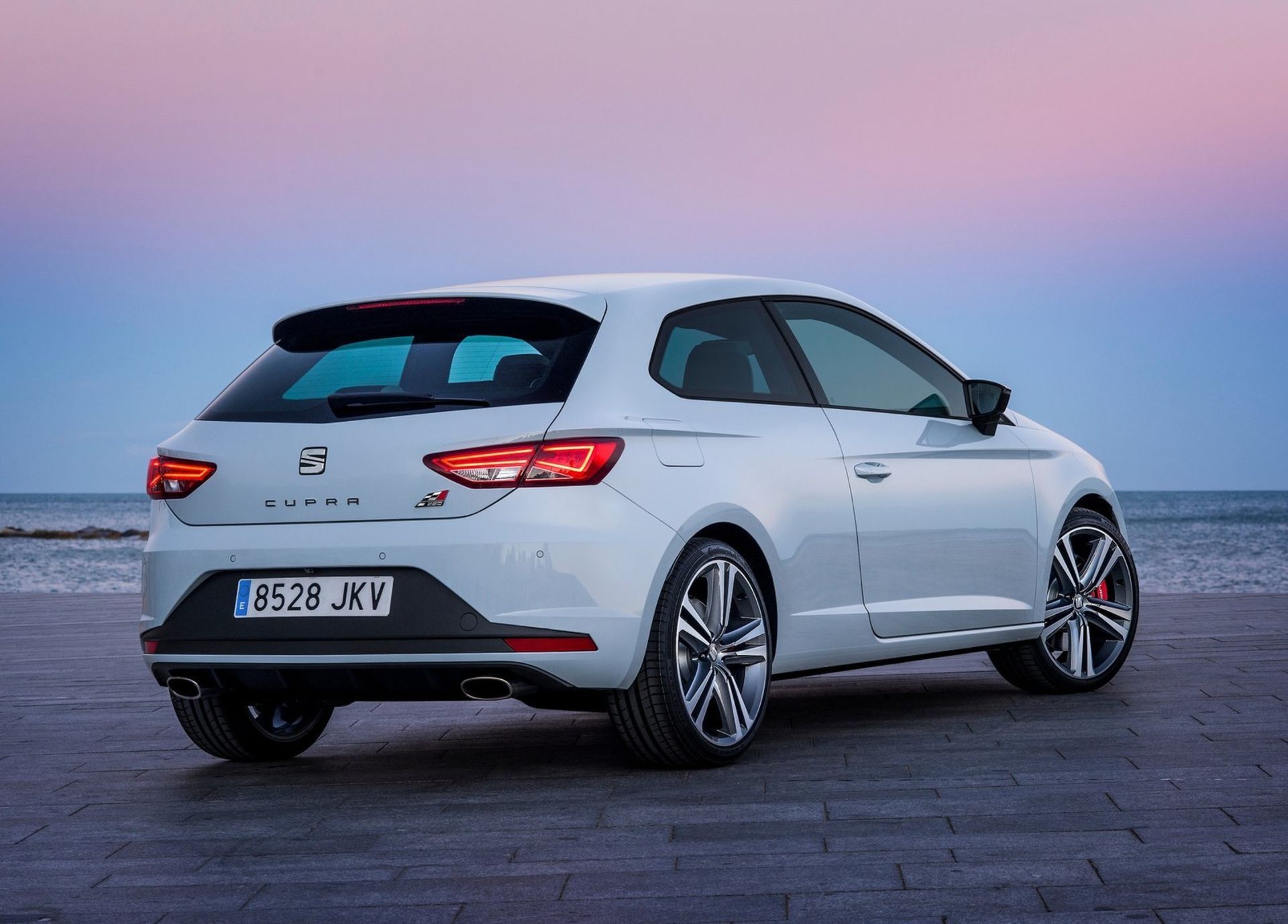 سئات لیون کوپرا Seat-Leon_Cupra
