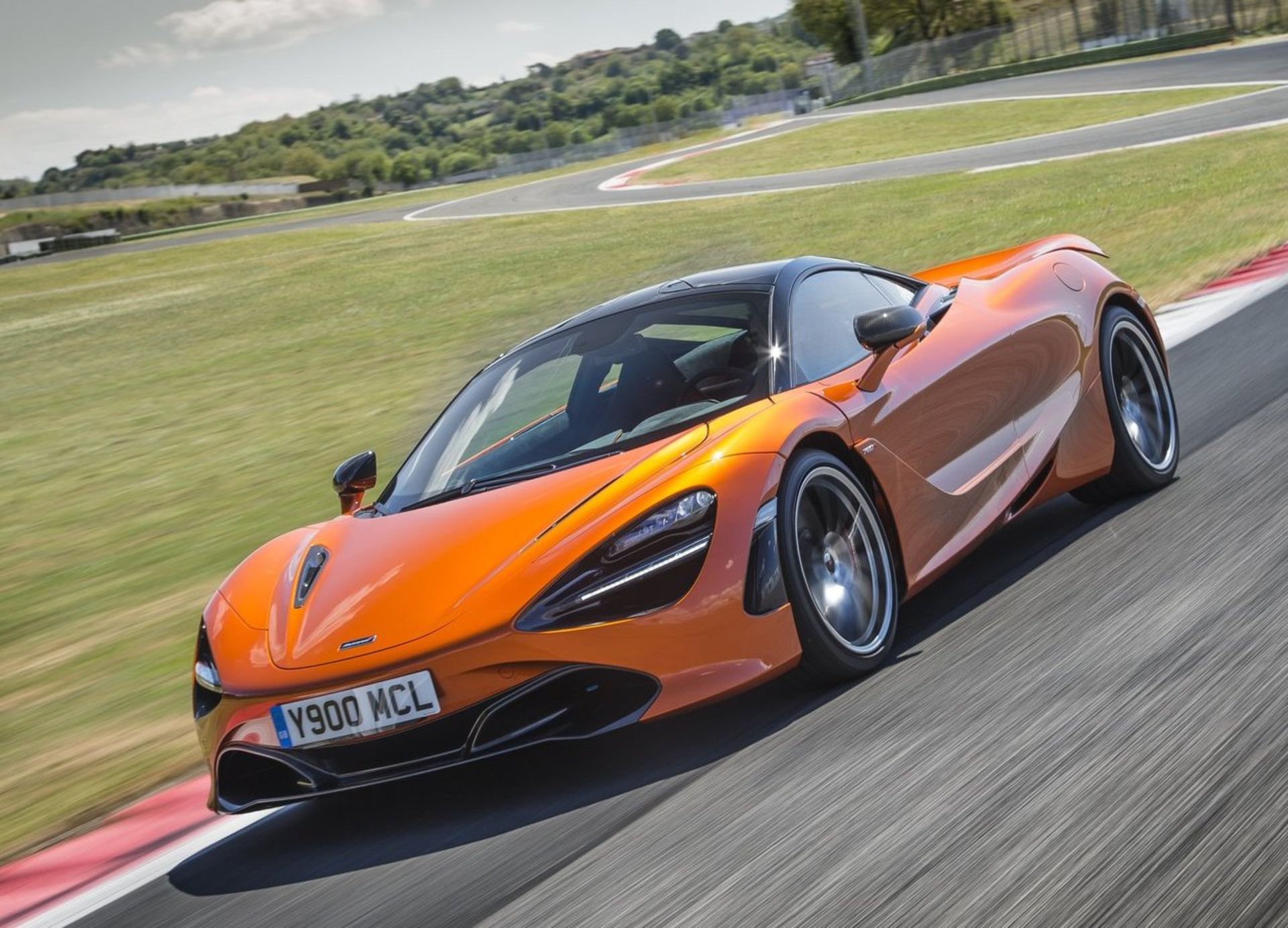 مکلارن Mclaren 720 S 2017