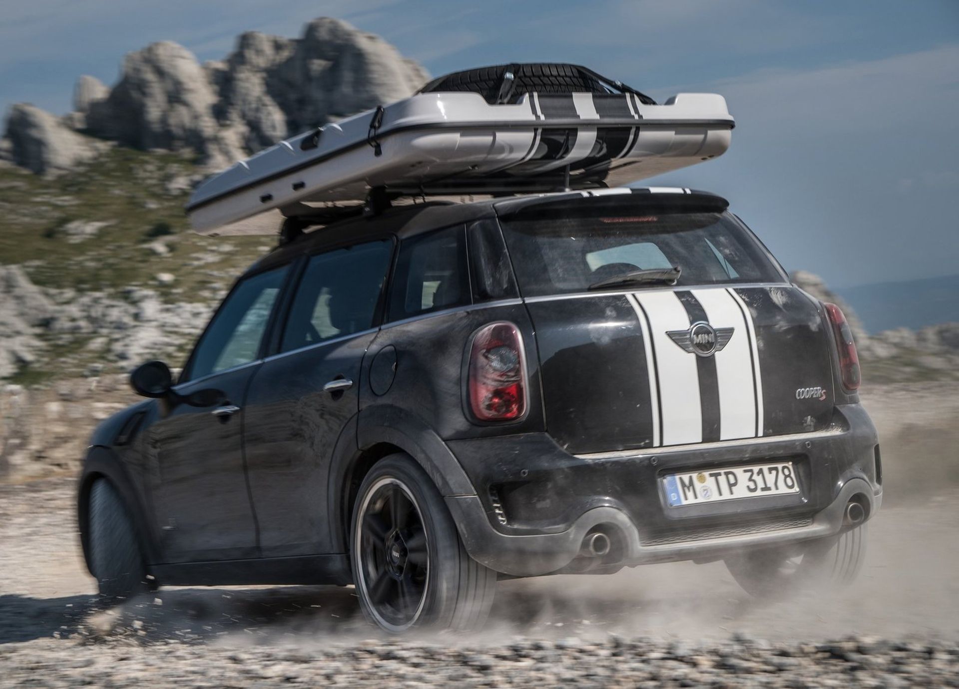 مینی کانتریمن با چادر مسافرتی