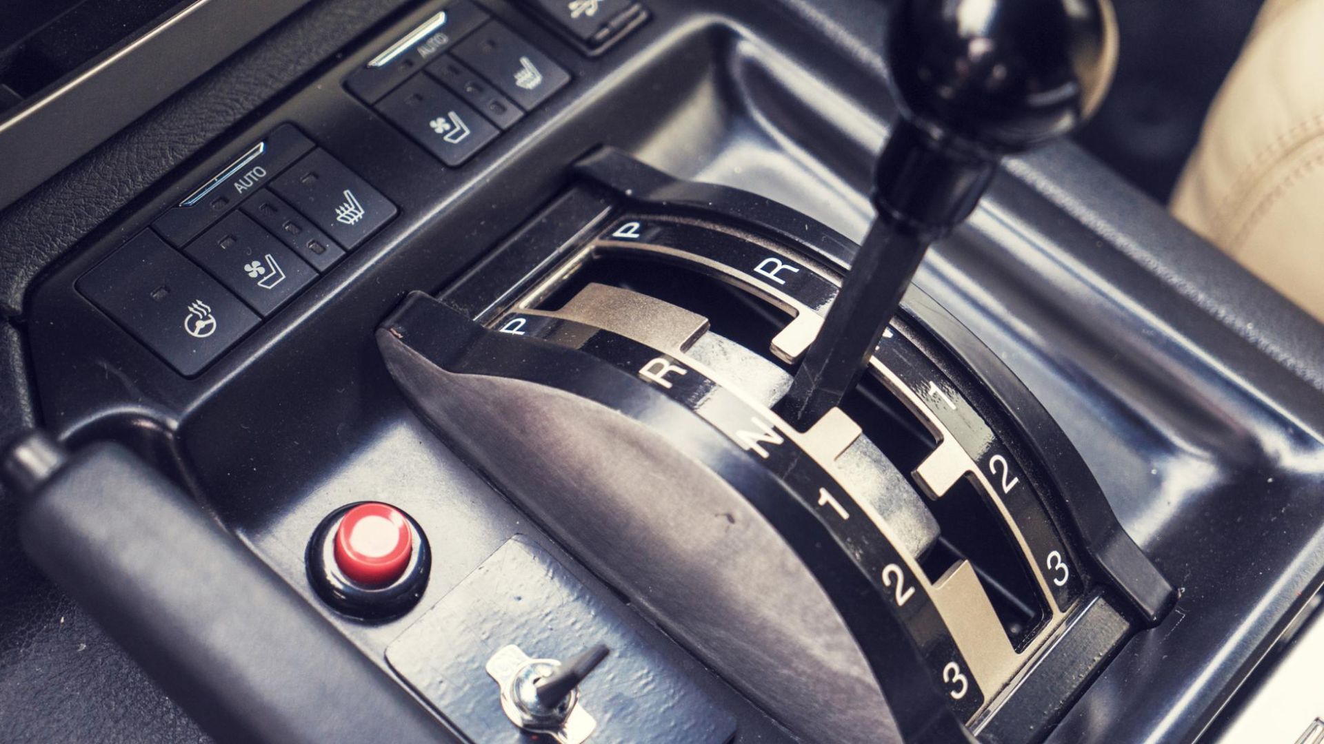 لندکروزر لنداسپید toyota Land Cruiser 2017