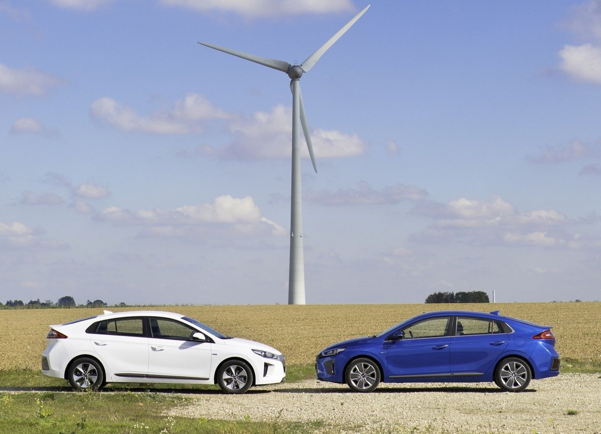 هیوندای آیونیک Hyundai ioniq 2017