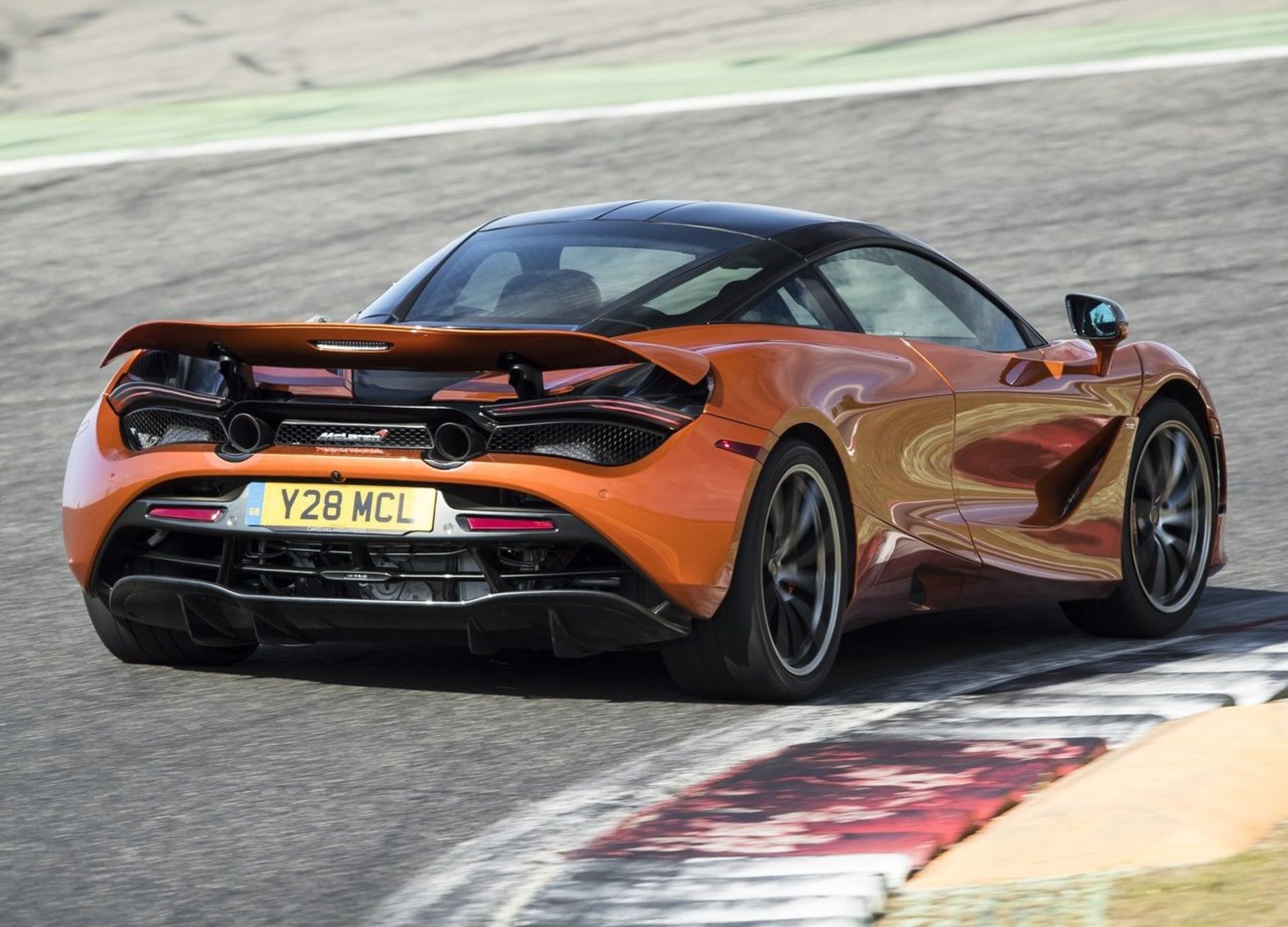 مکلارن Mclaren 720 S 2017