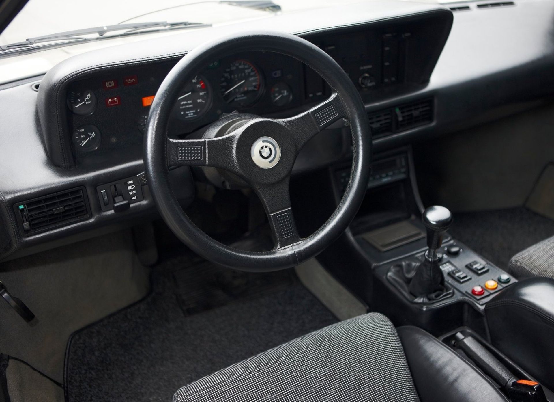 بی ام و BMW M1 1979