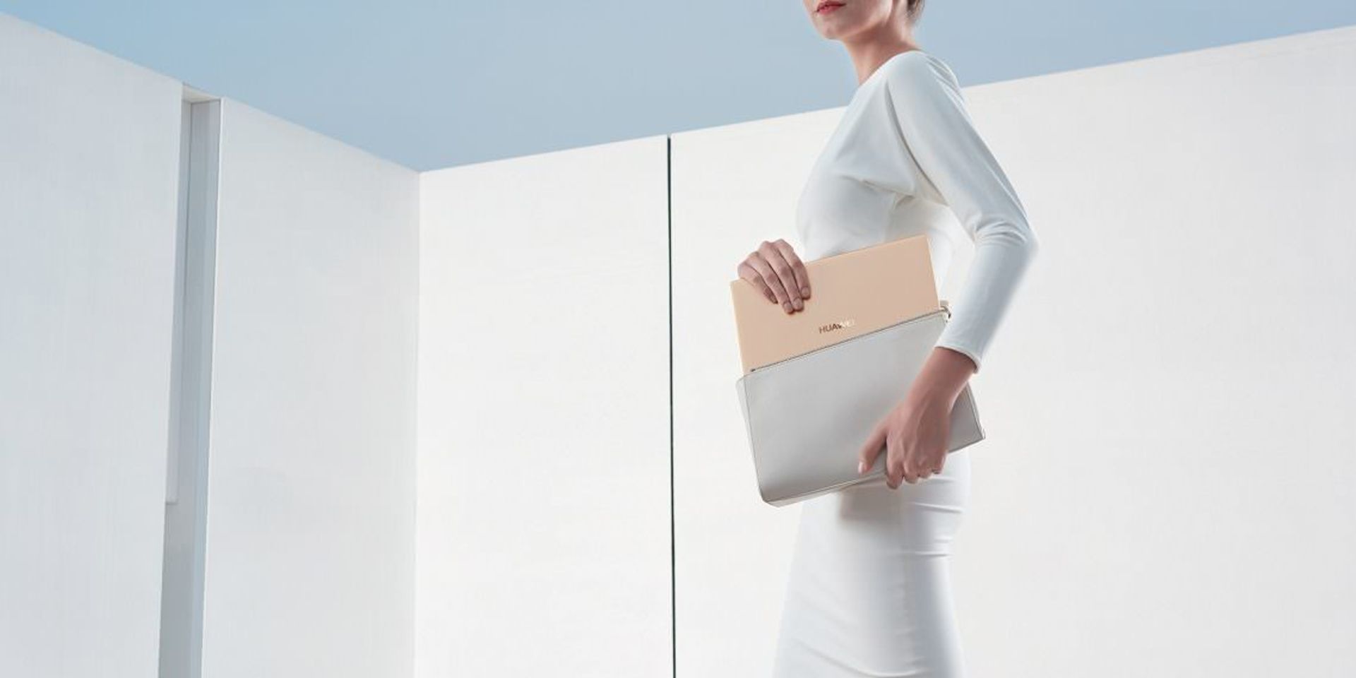 میت بوک x هواوی