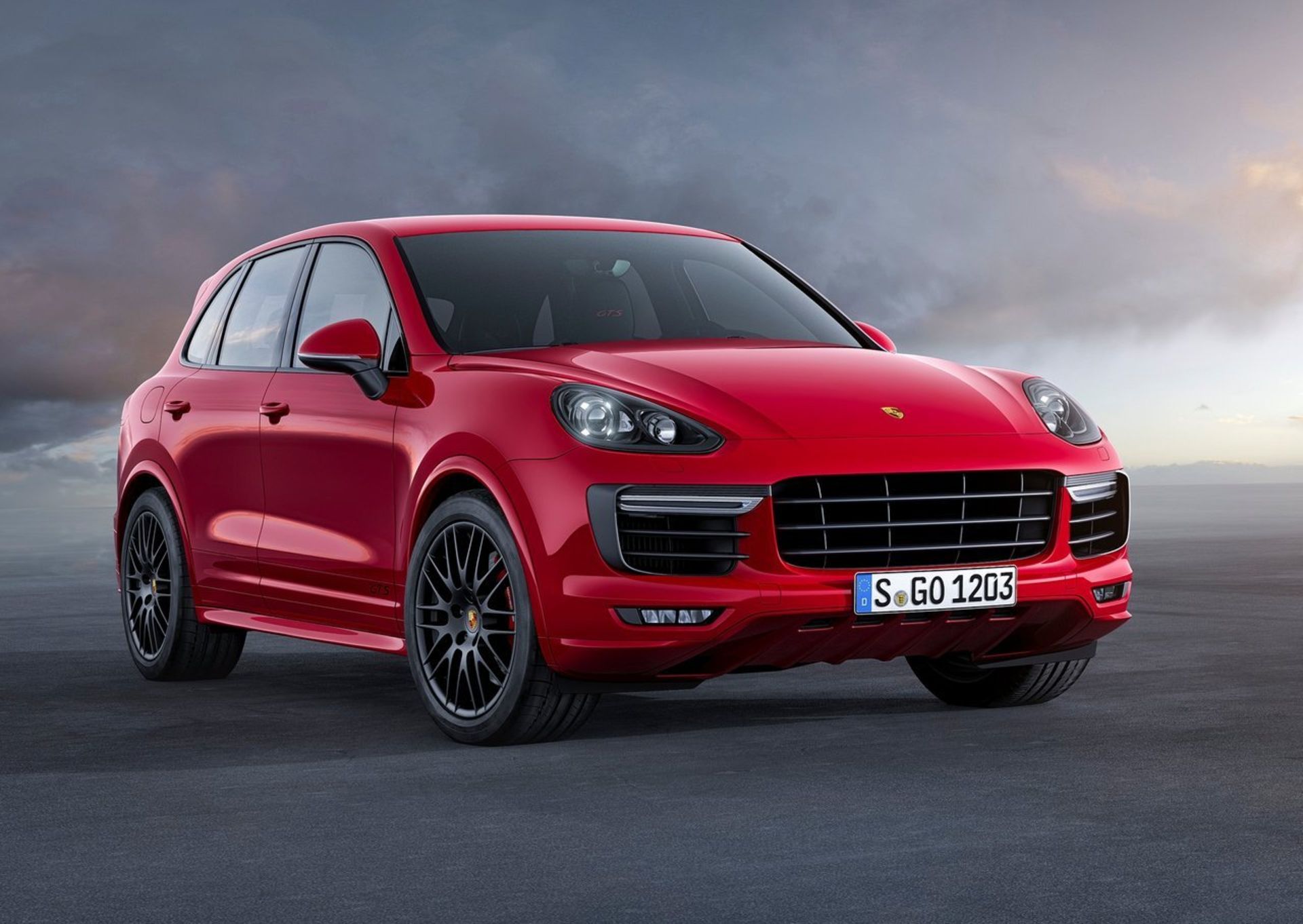 پورشه کاین Porsche Cayenn