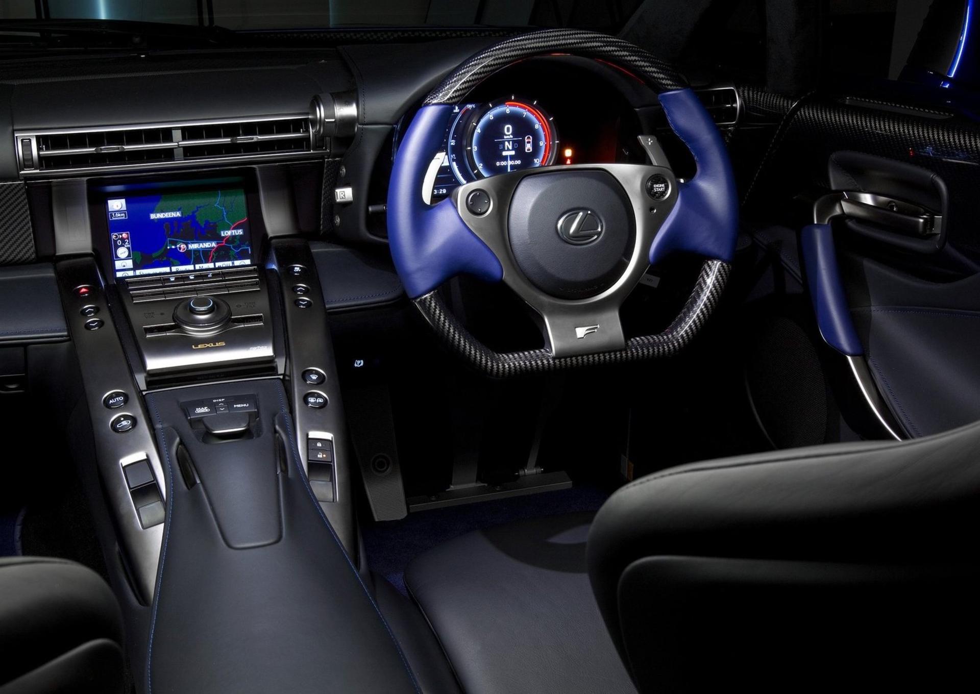 ابرخودروی لکسوس / Lexus-LFA-2011 