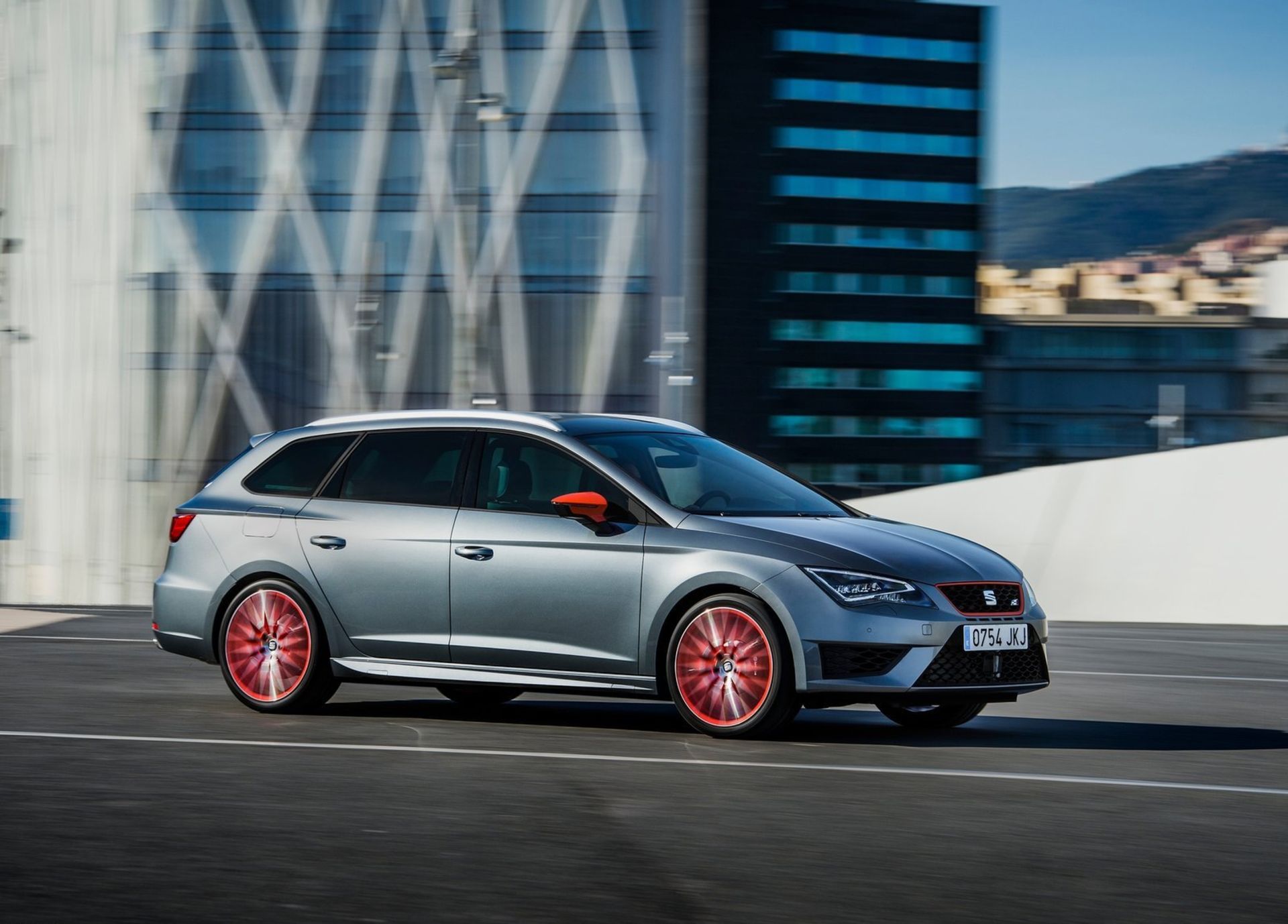 سئات لیون کوپرا Seat-Leon_Cupra