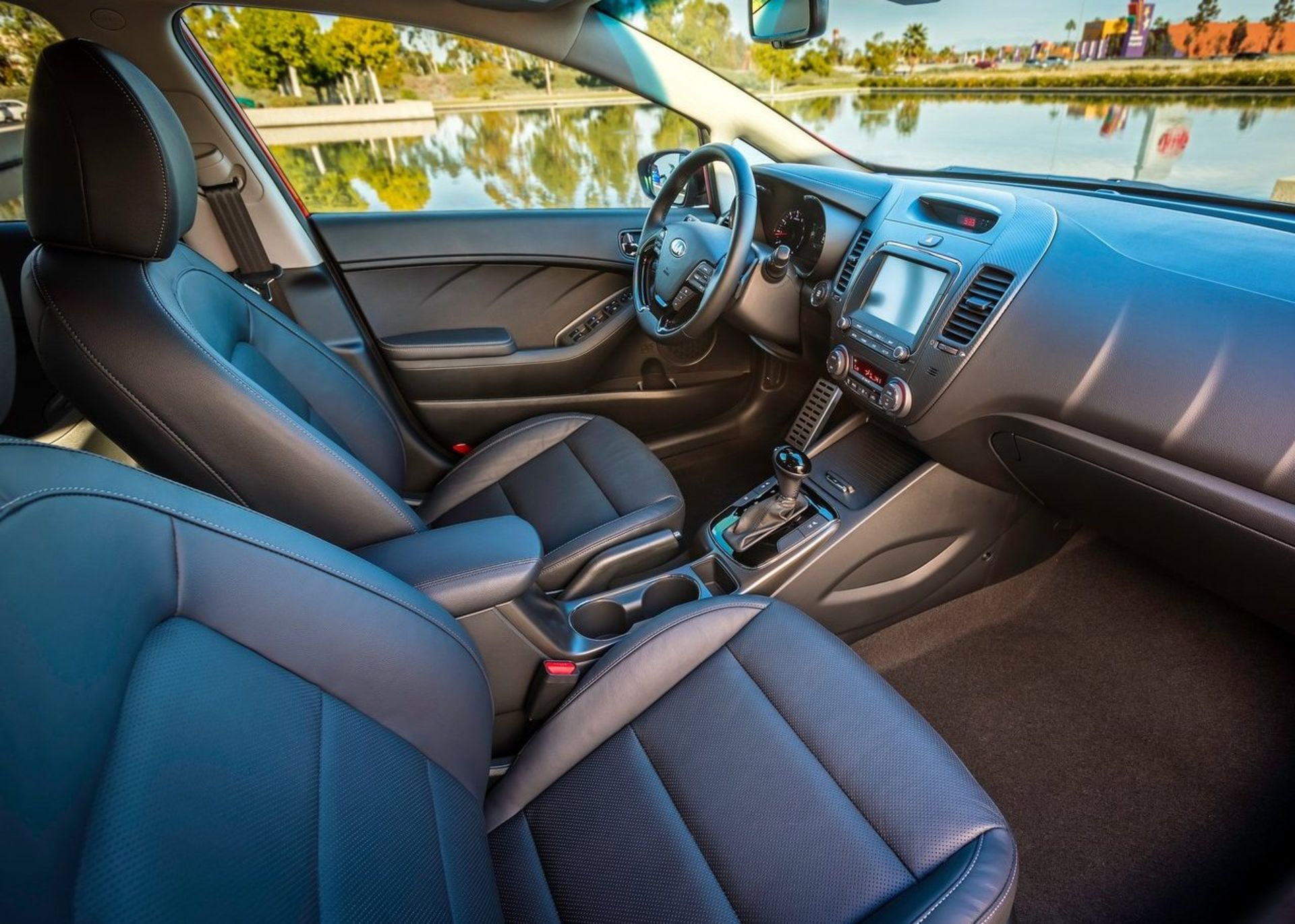 کیا سراتو 2017 kia cerato