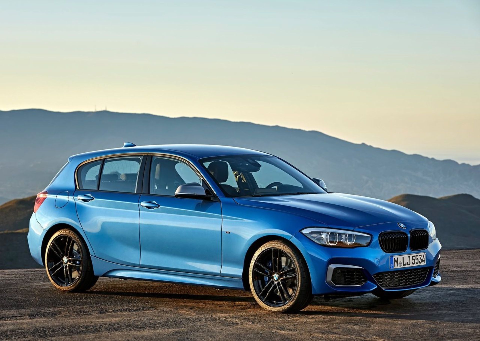 سری یک بی ام و BMW series 1 new 2018