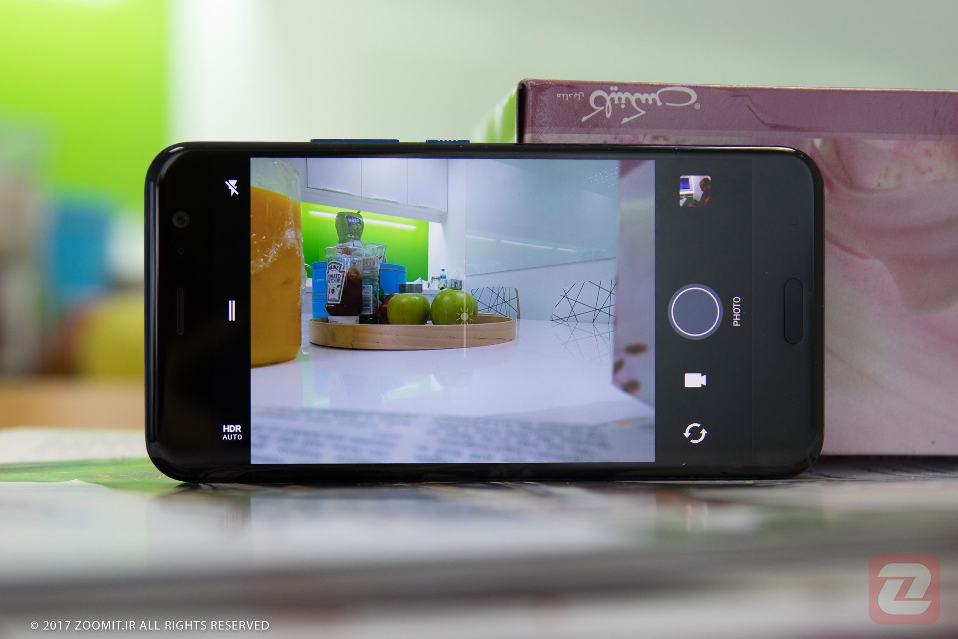 اچ تی سی یو 11 / htc u 11