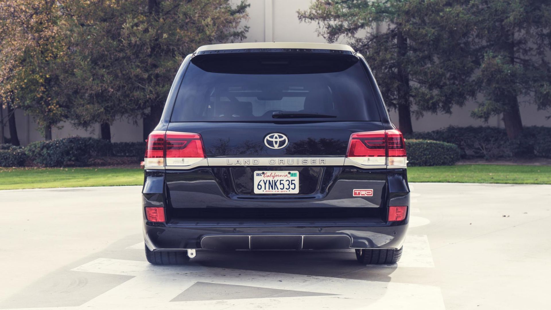 لندکروزر لنداسپید toyota Land Cruiser 2017