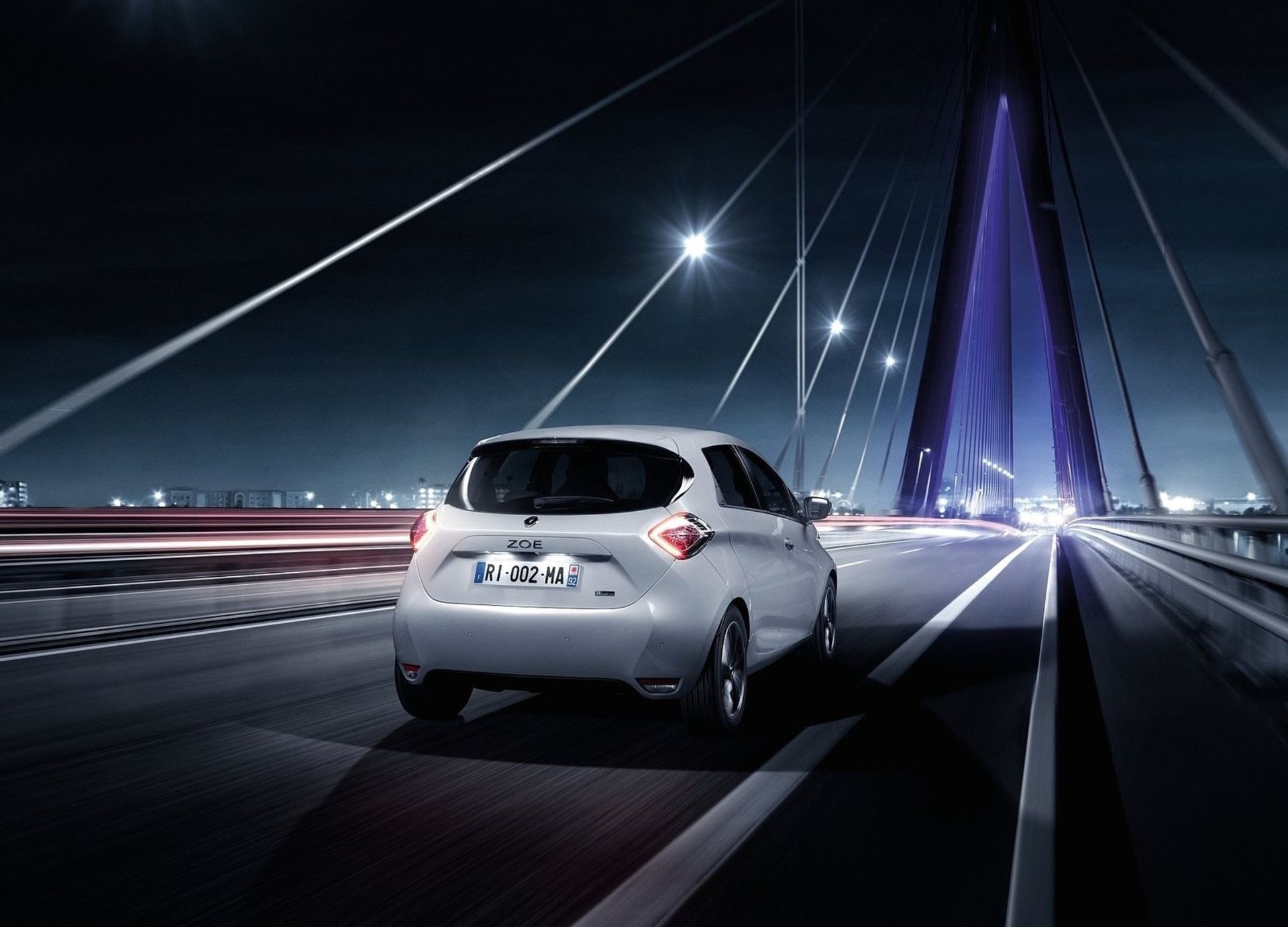 رنو زوئی Renault Zoe 2017