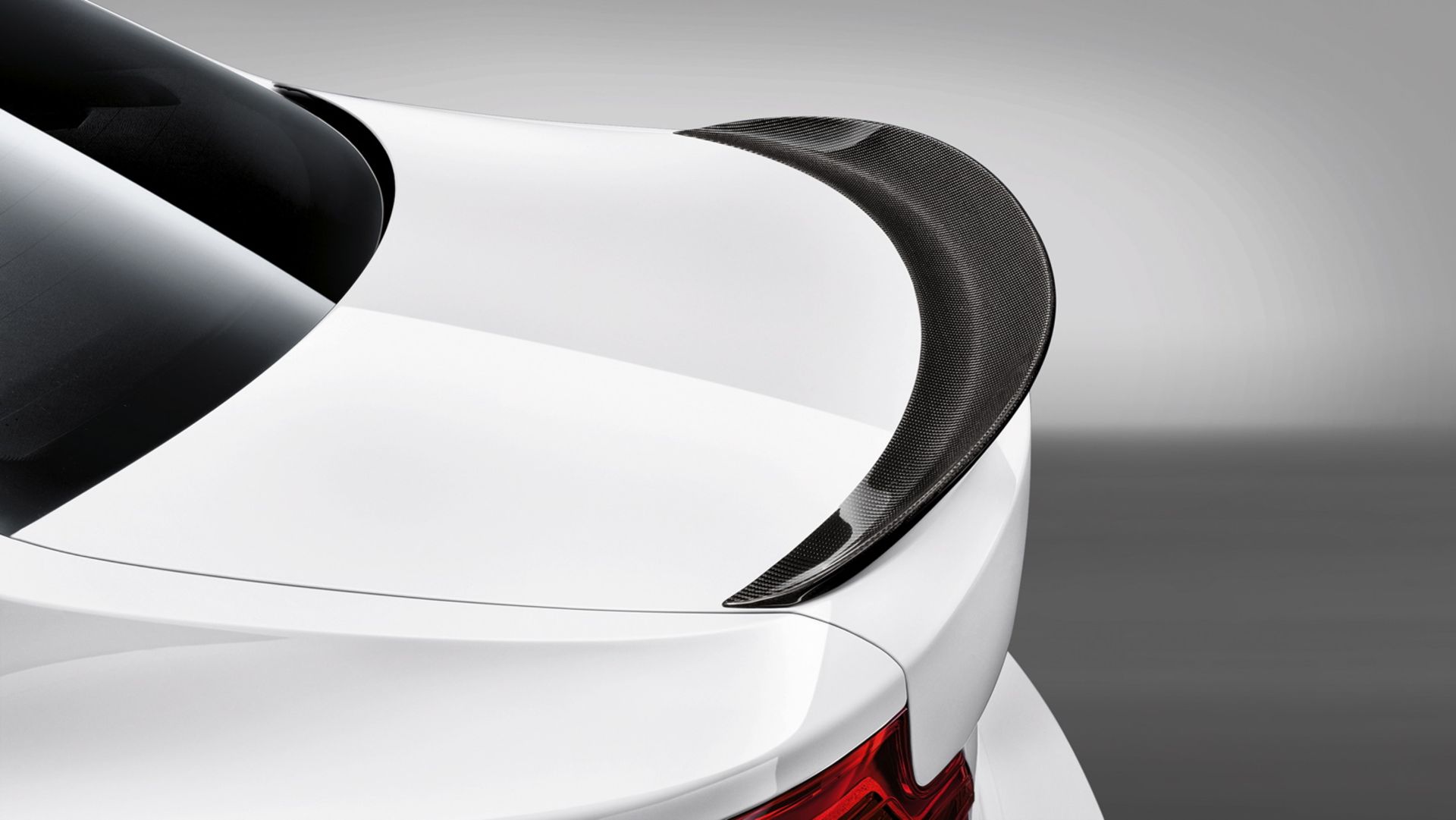 BMW-M240i_Coupe-2018