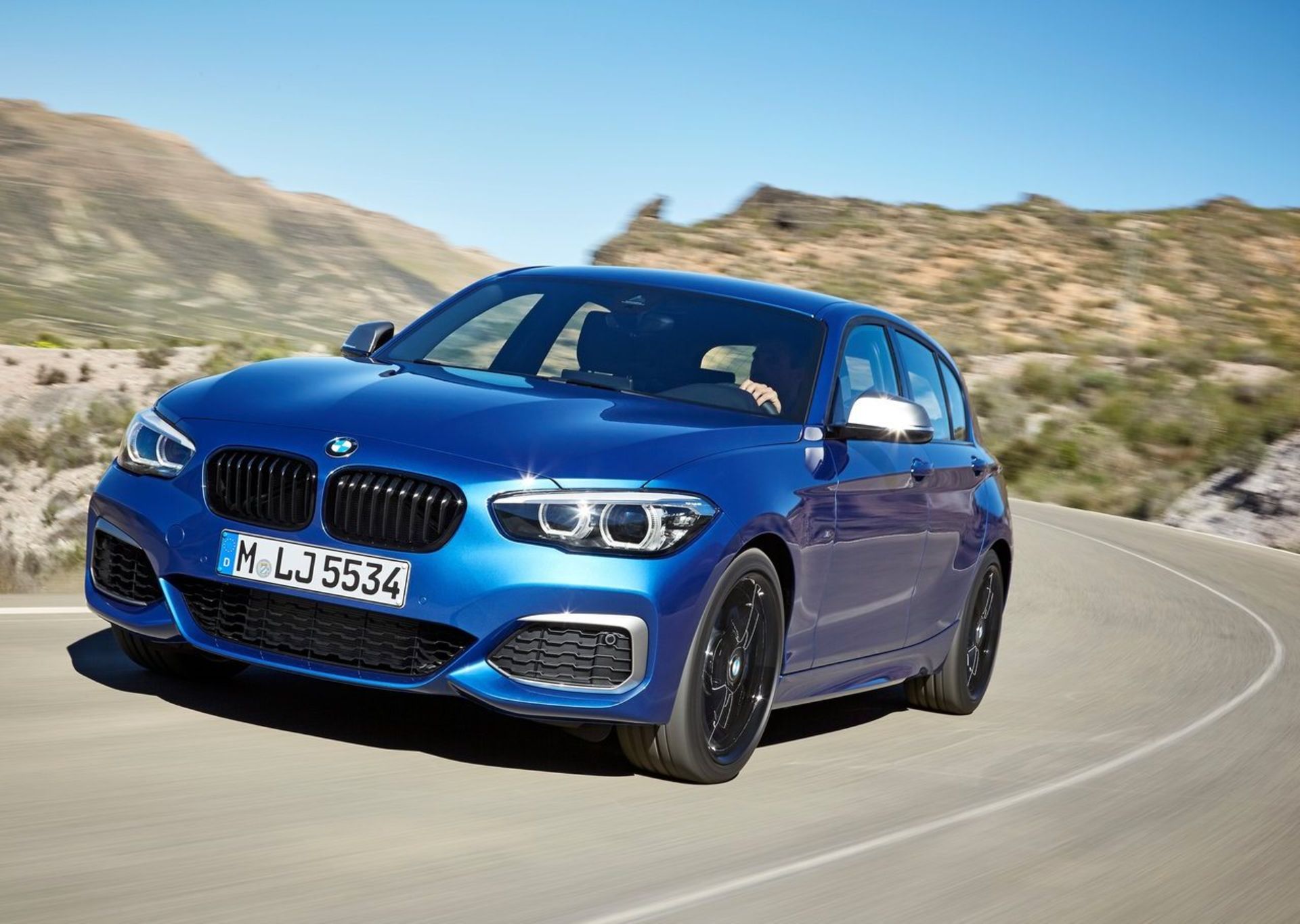 سری یک بی ام و BMW series 1 new 2018