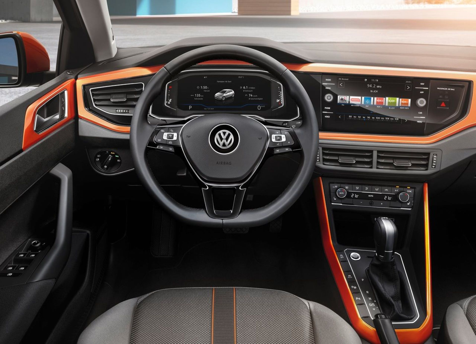 فولکس پولو Volkswagen Polo 2018