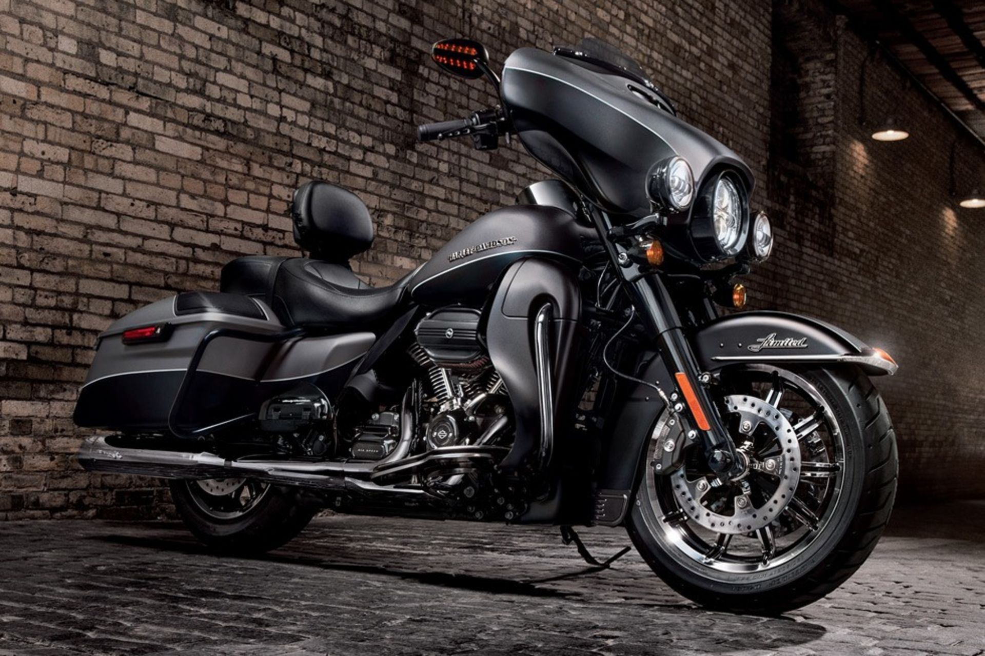 هارلی دیویدسن اولترا لیمیتد Harley-Davidson Ultra Limited