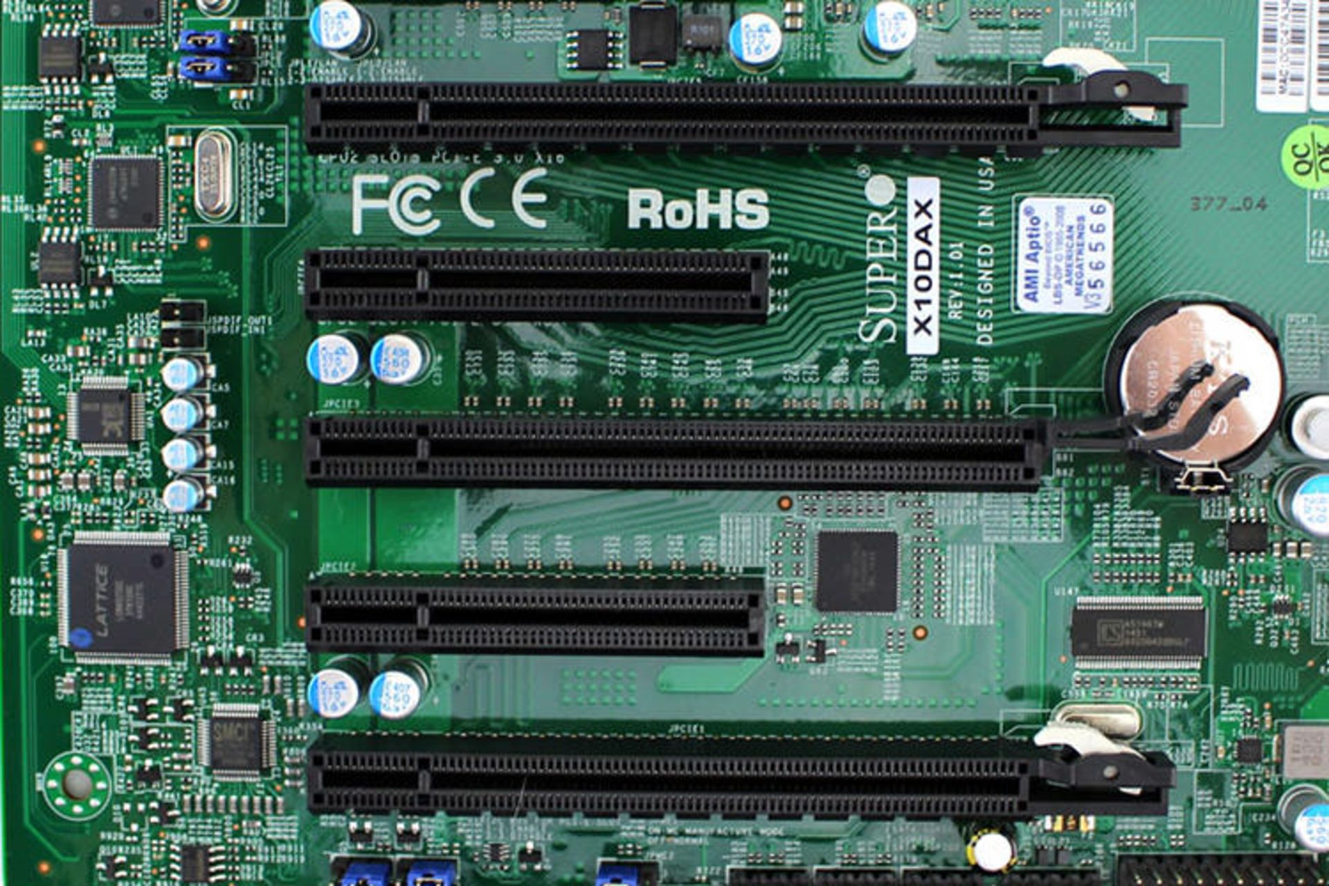 Supermicro_X10DAX-pcie