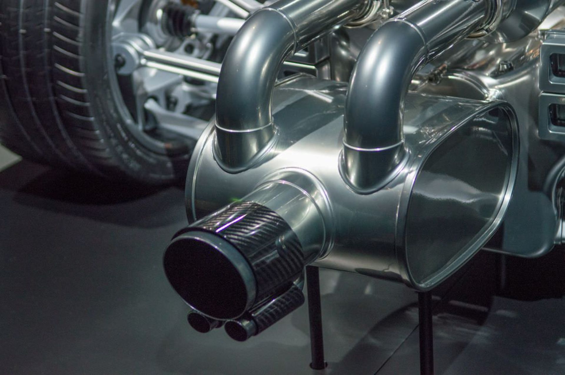 مرسدس AMG پروژه ۱