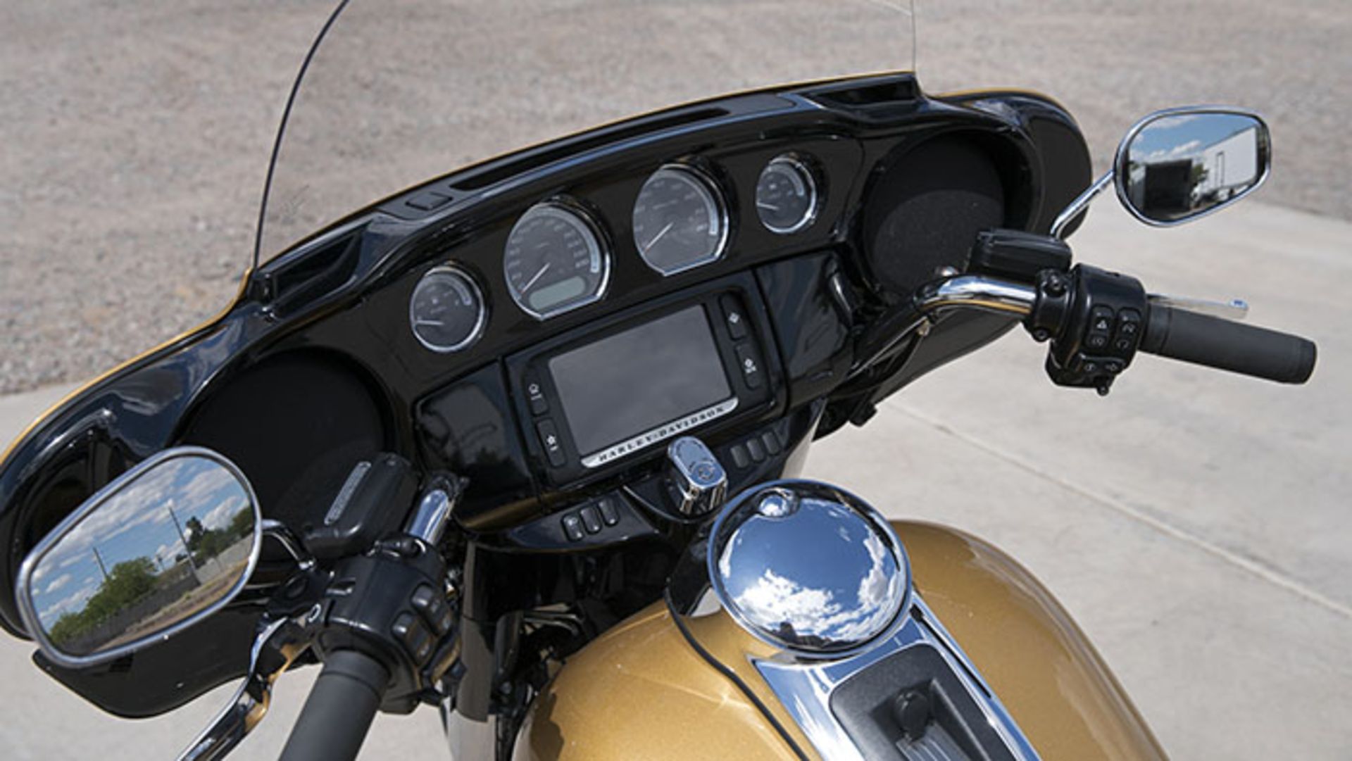 هارلی دیویدسن اولترا لیمیتد Harley-Davidson Ultra Limited