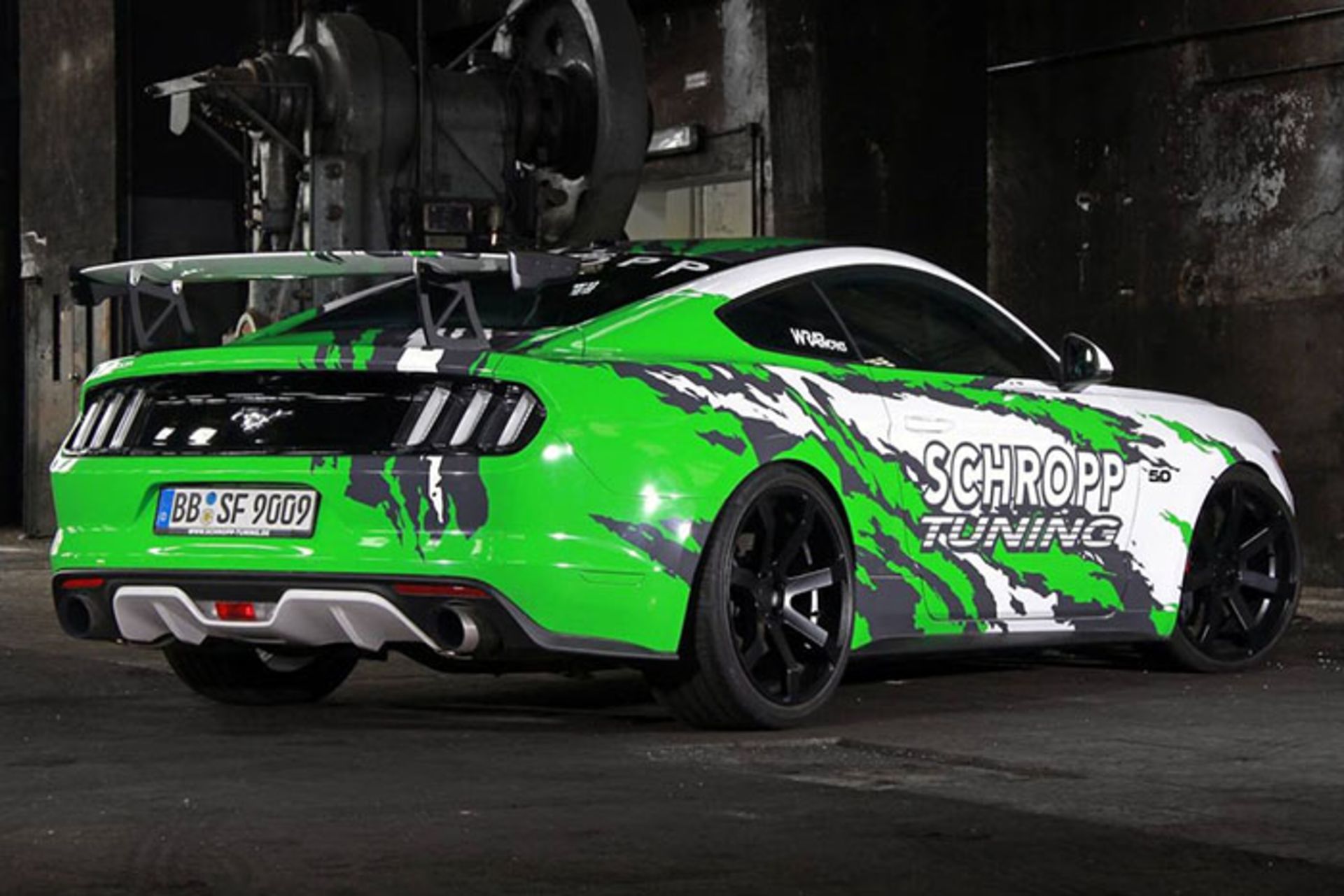  فورد موستانگ تیونینگ شراپ Ford mustang