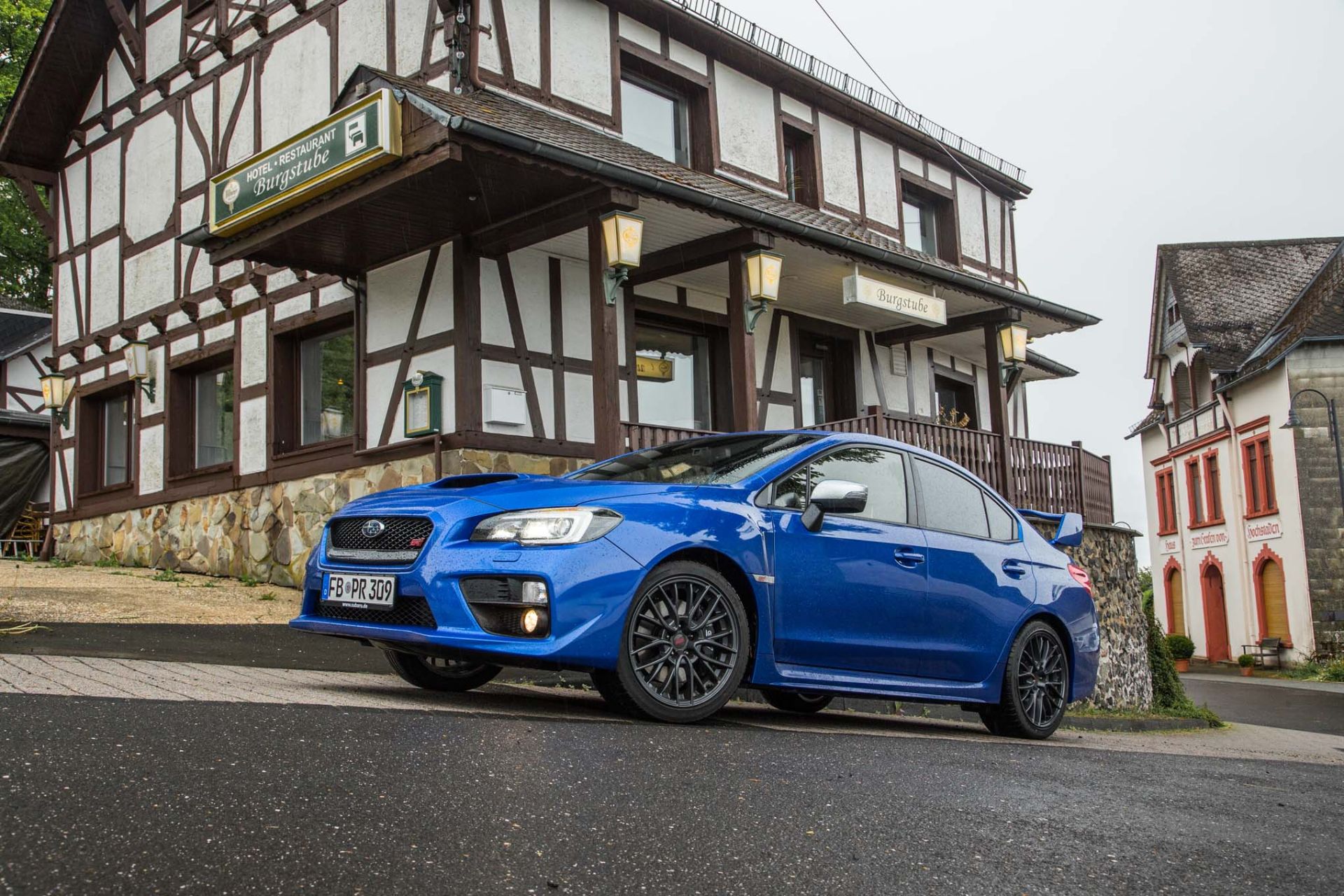 subaru wrx sti 