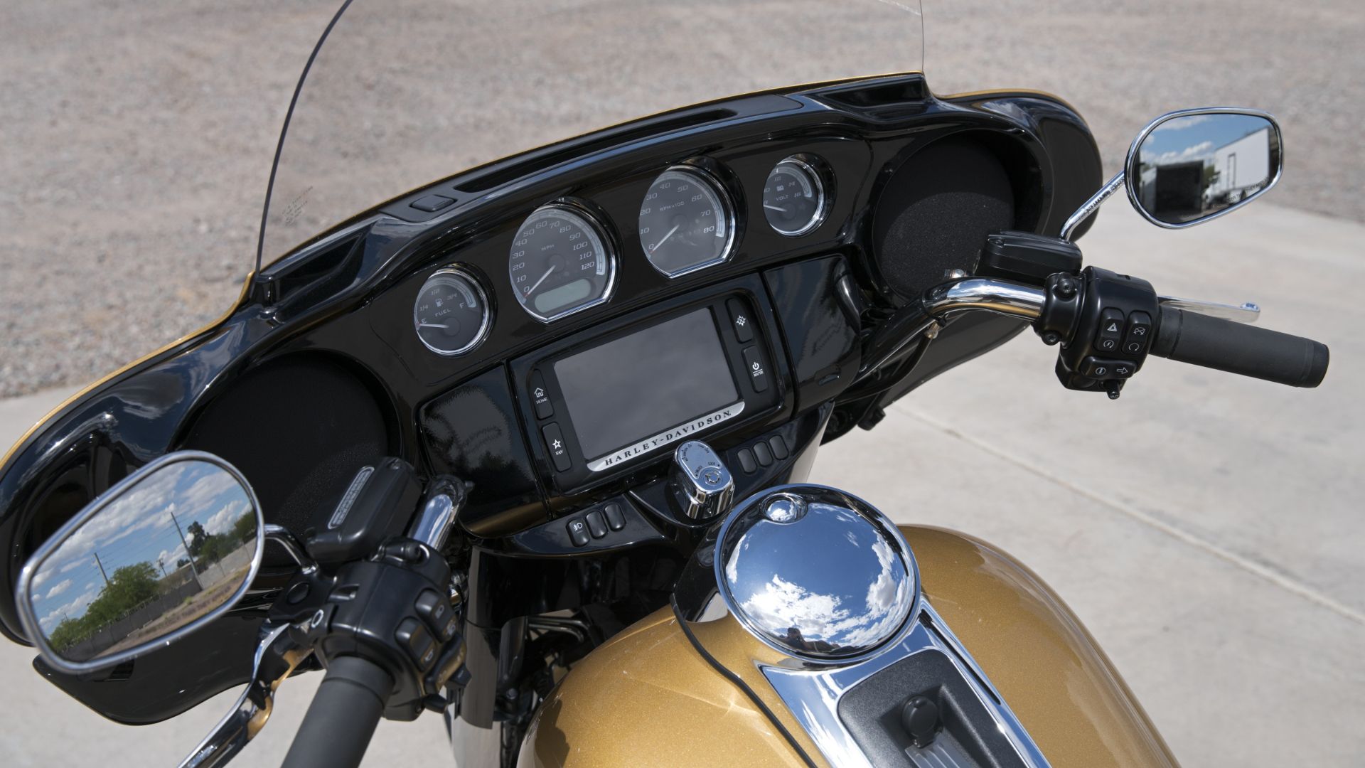 هارلی دیویدسن اولترا لیمیتد Harley-Davidson Ultra Limited