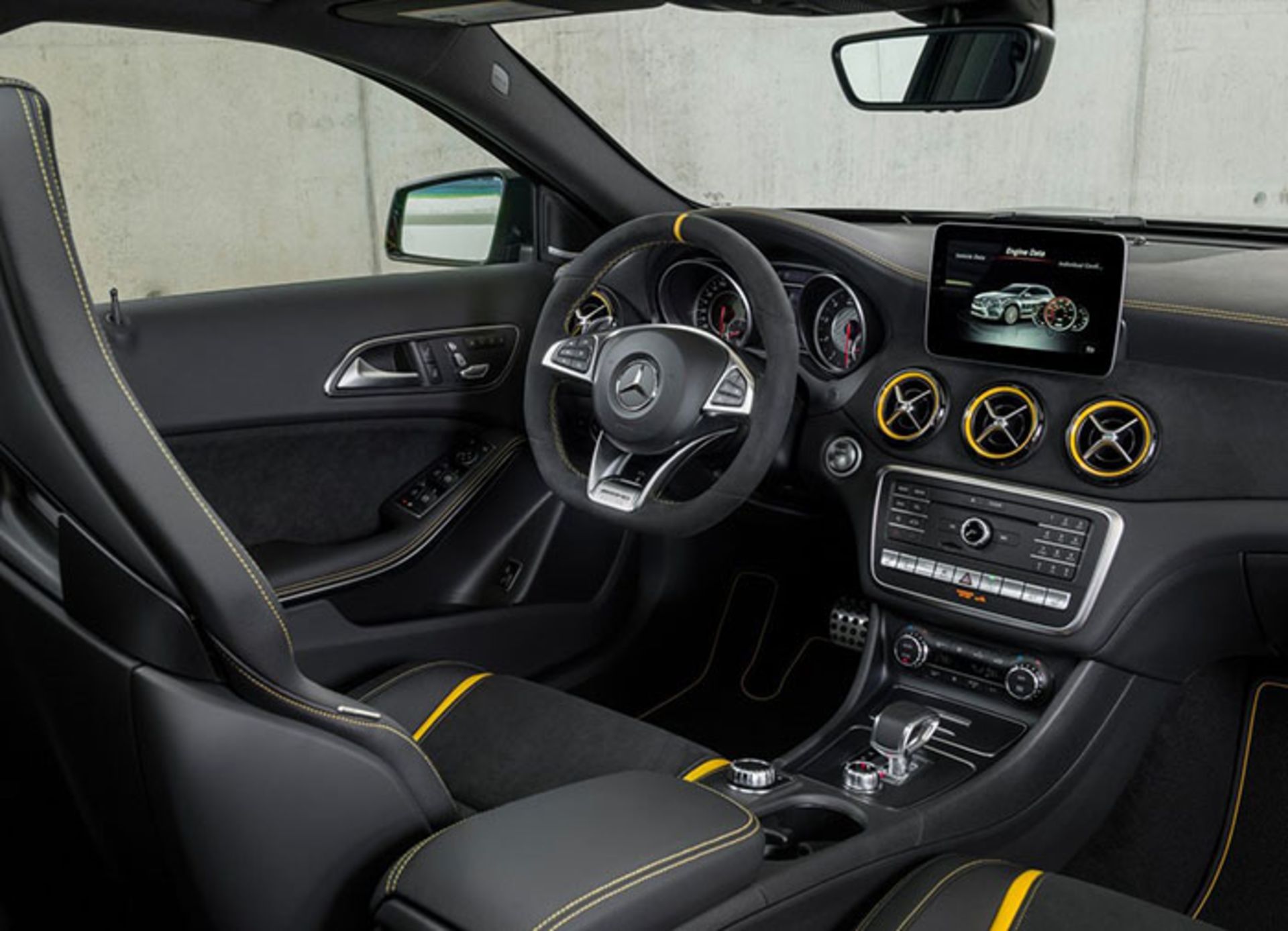 مرسدس GLA 2017 AMG 45