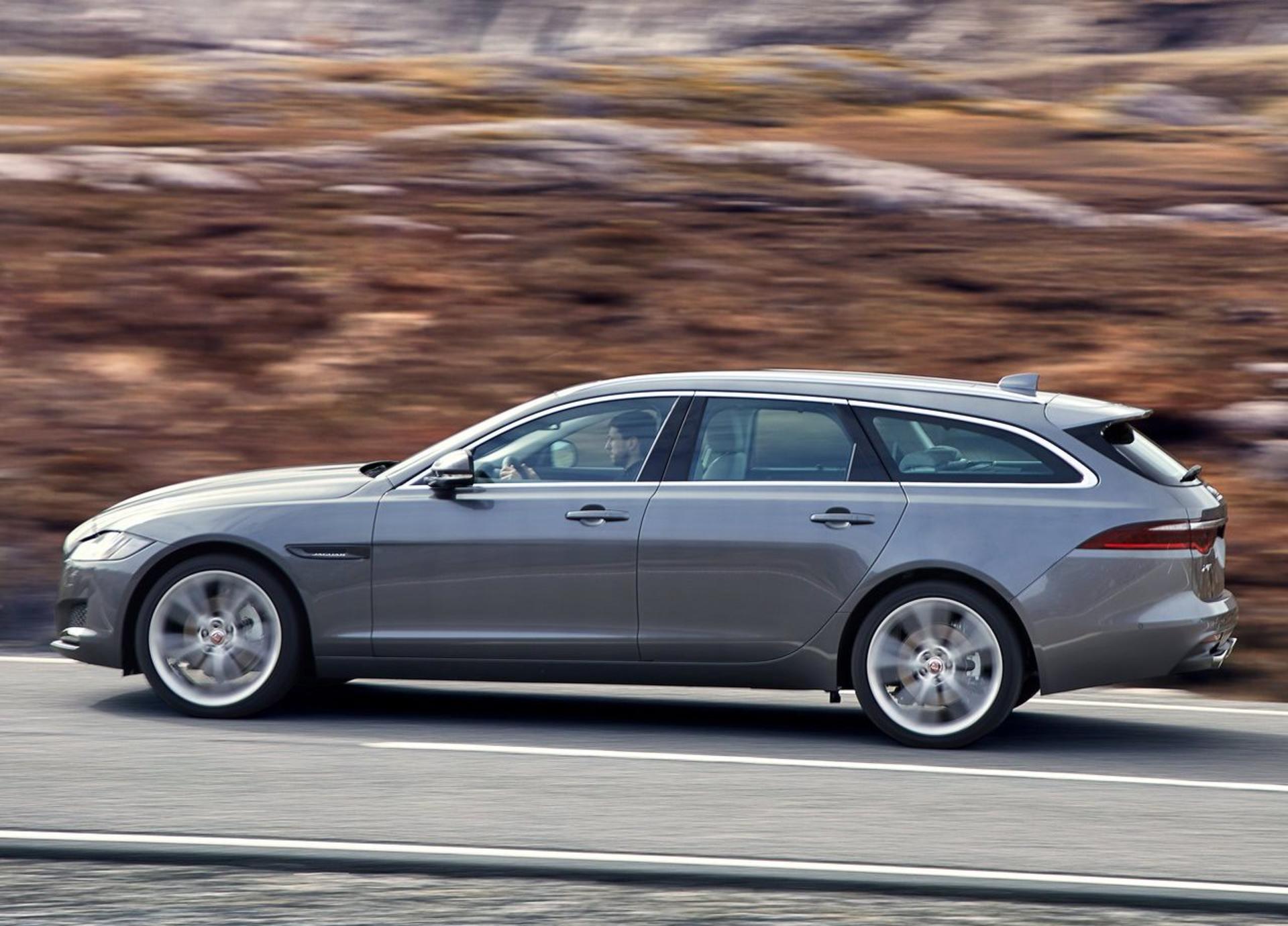 جگوار XF  استیشن (اسپرت بریک)  2018 Jaguar XF Sportbrake