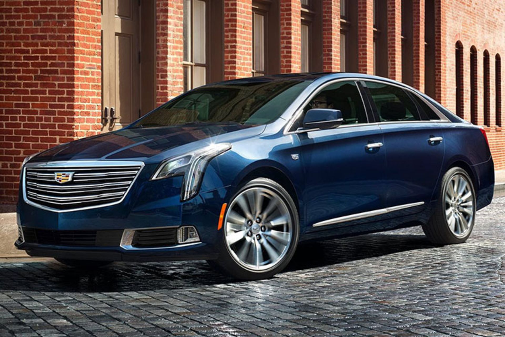 کادیلاک 2018  Cadillac XTS