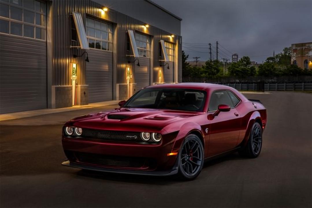 دوج چلنجر SRT Hellcat Widebody