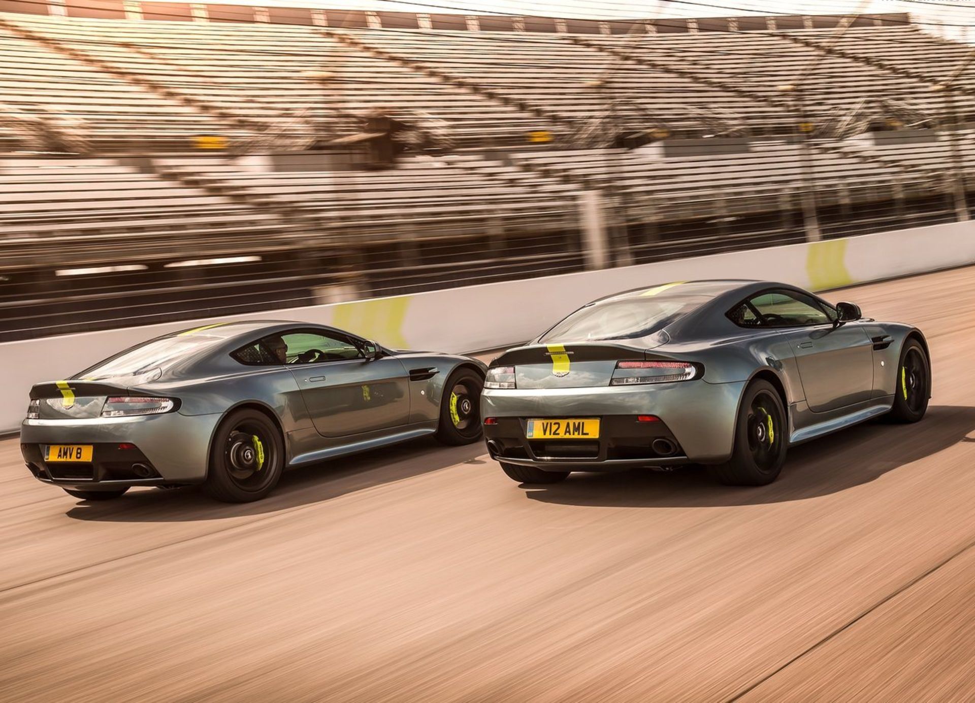 Aston Martin Vantage AMR  2018 