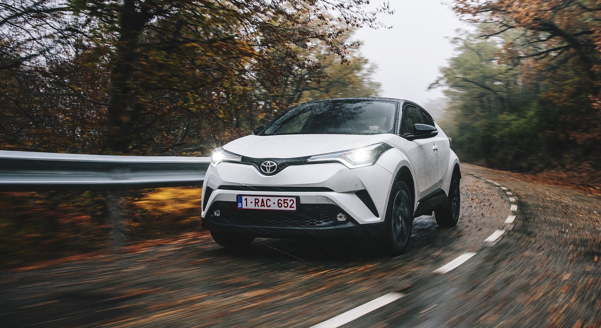 تویوتا Toyota C-HR  2017