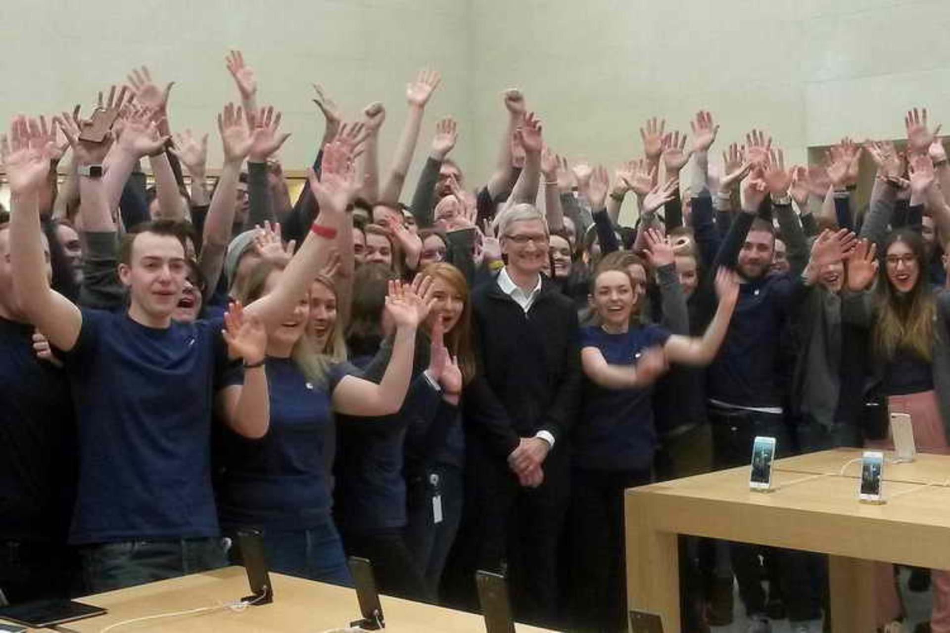 Tim Cook 