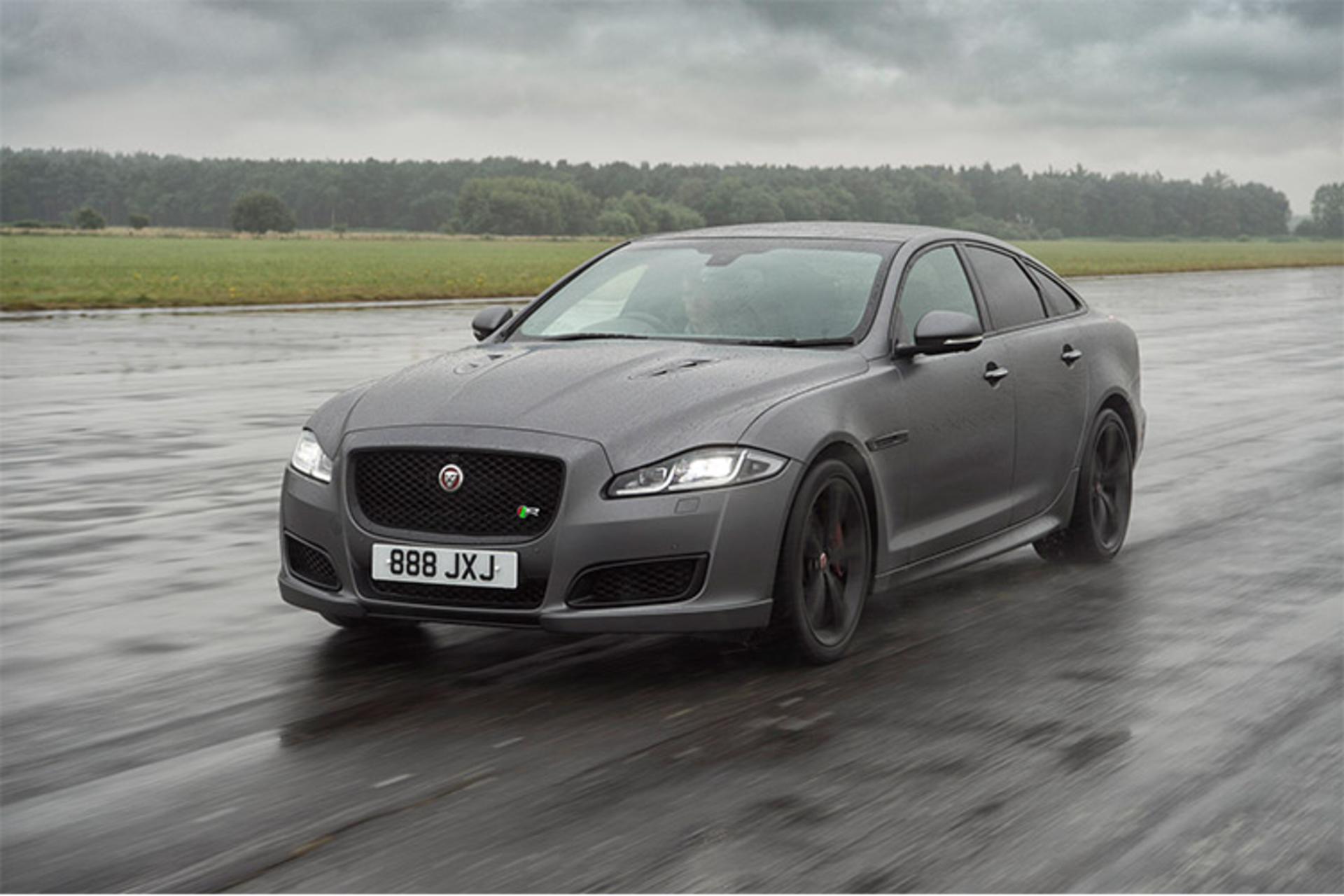 jaguar xj 2018