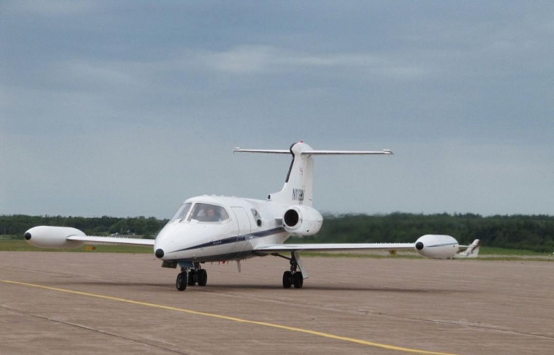 Learjet 23