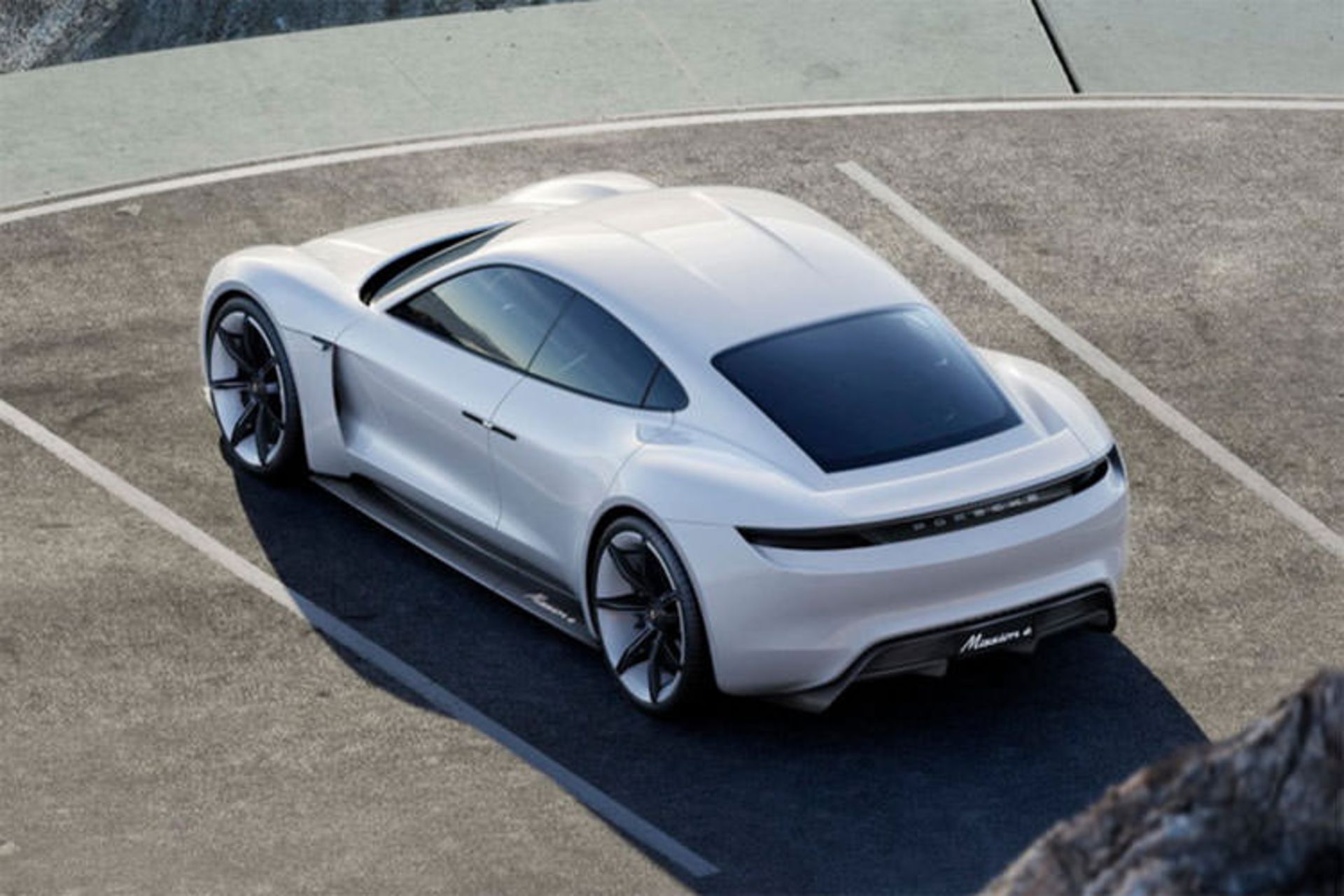 هدف‌گذاری پورشه برای تولید خودرهای برقی