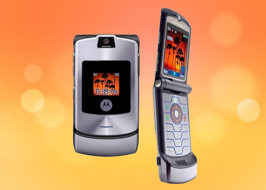 RAZR V3