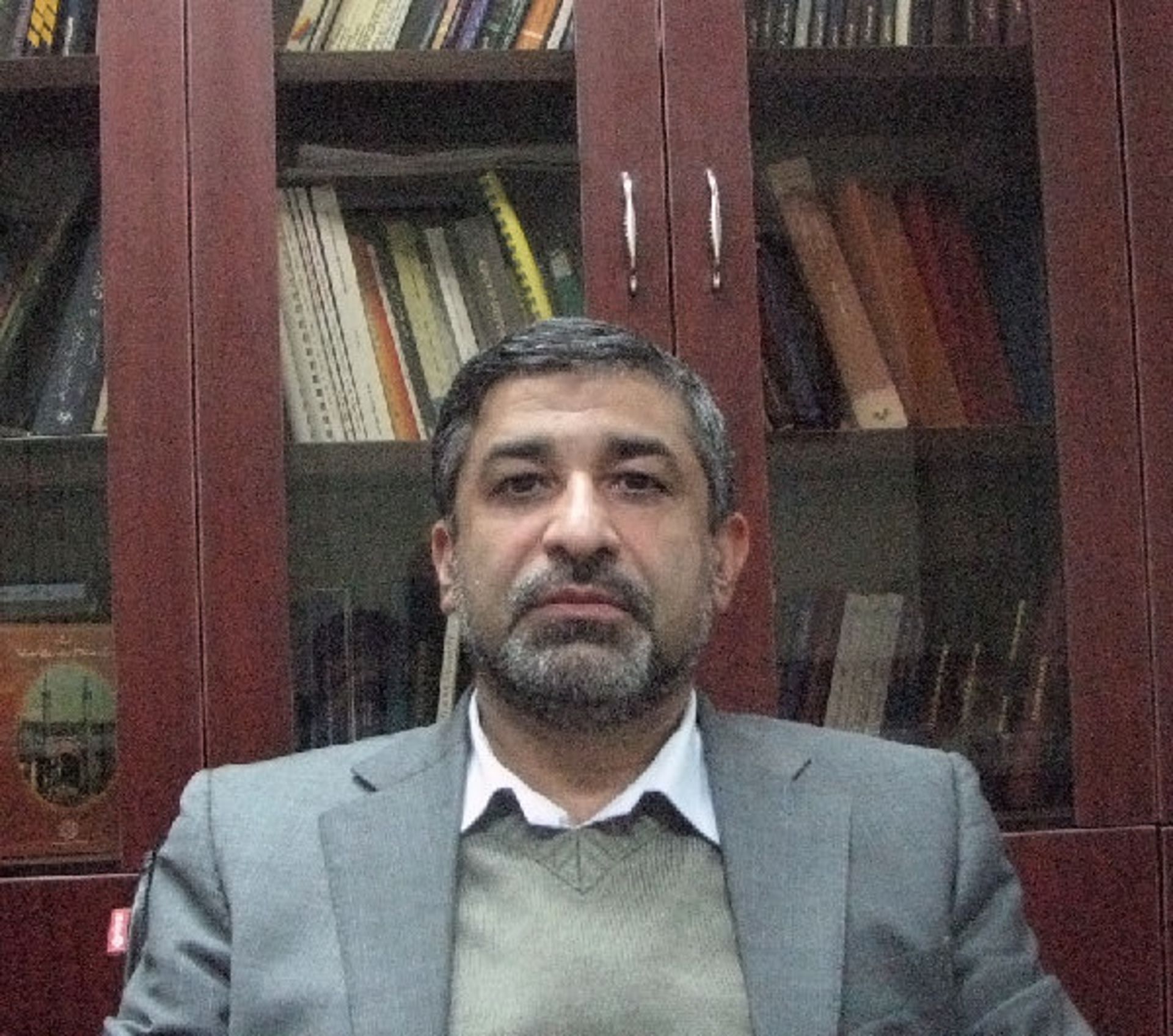 دکتر علی ایرانمنش