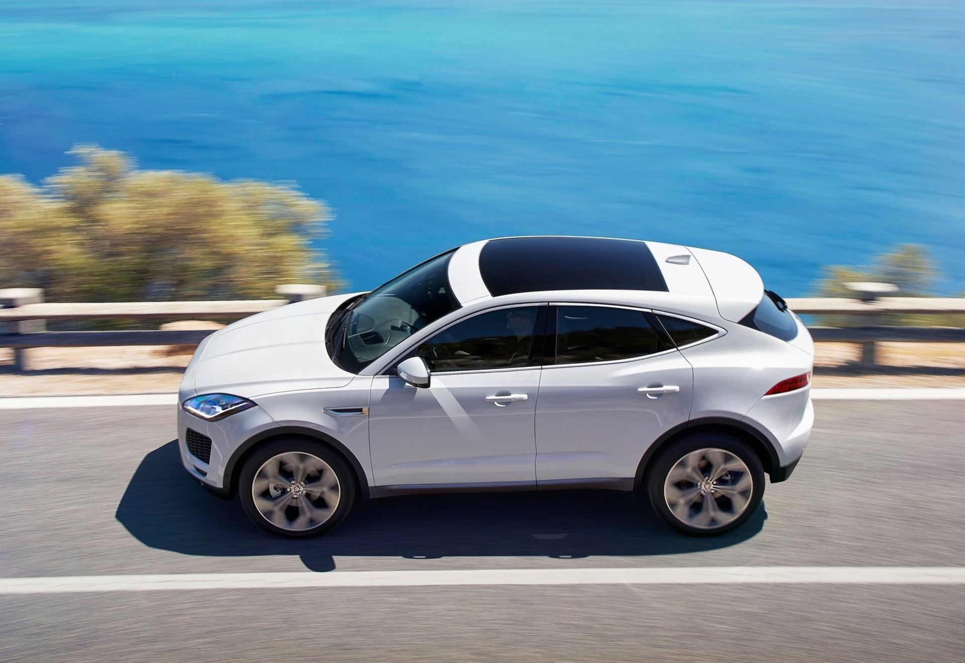 جگوار Jaguar E-Pace