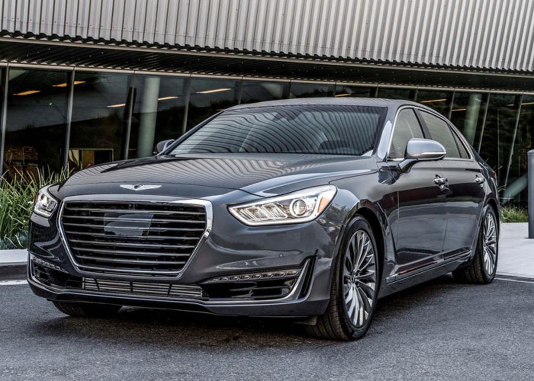 جنسیس G90