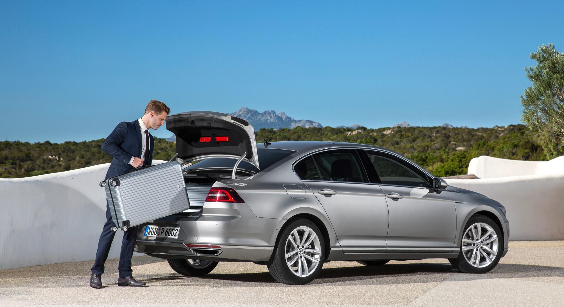 فولکس پاسات Volkswagen Passat 2017 