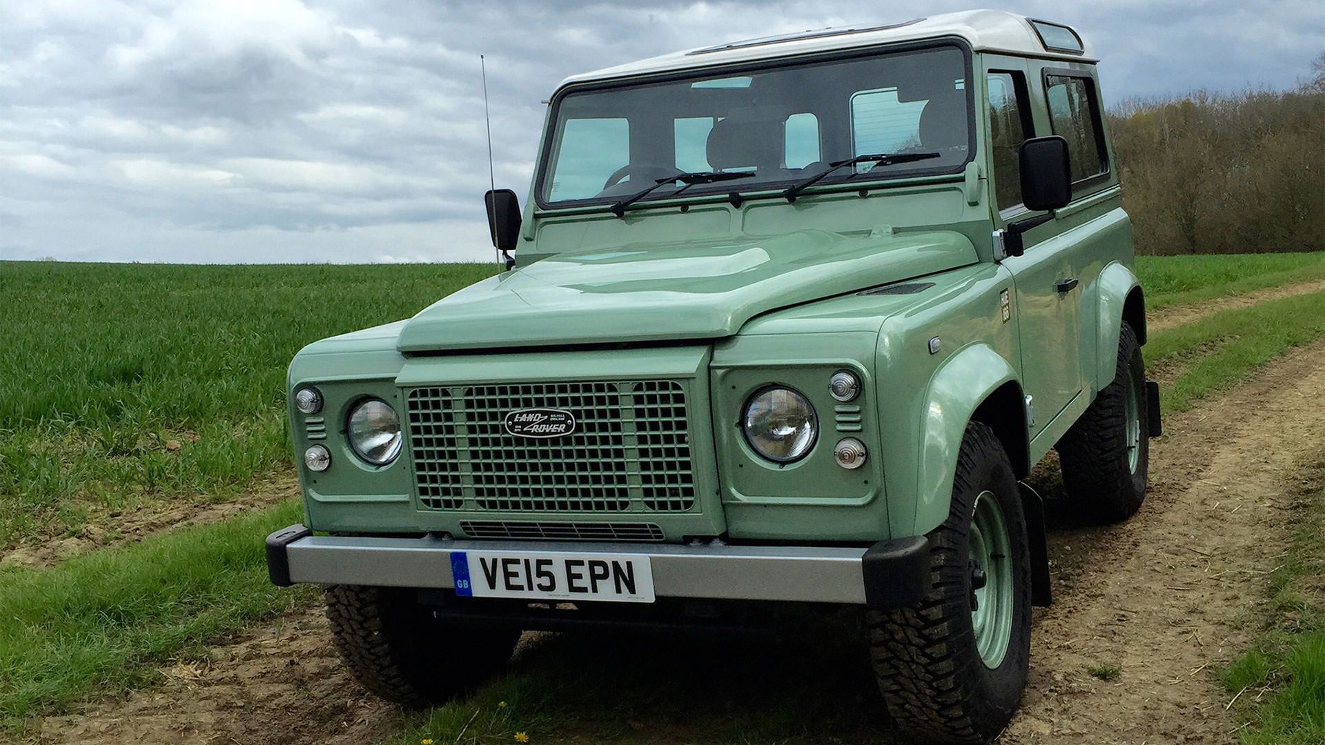 لندرور دفندر هریتیج