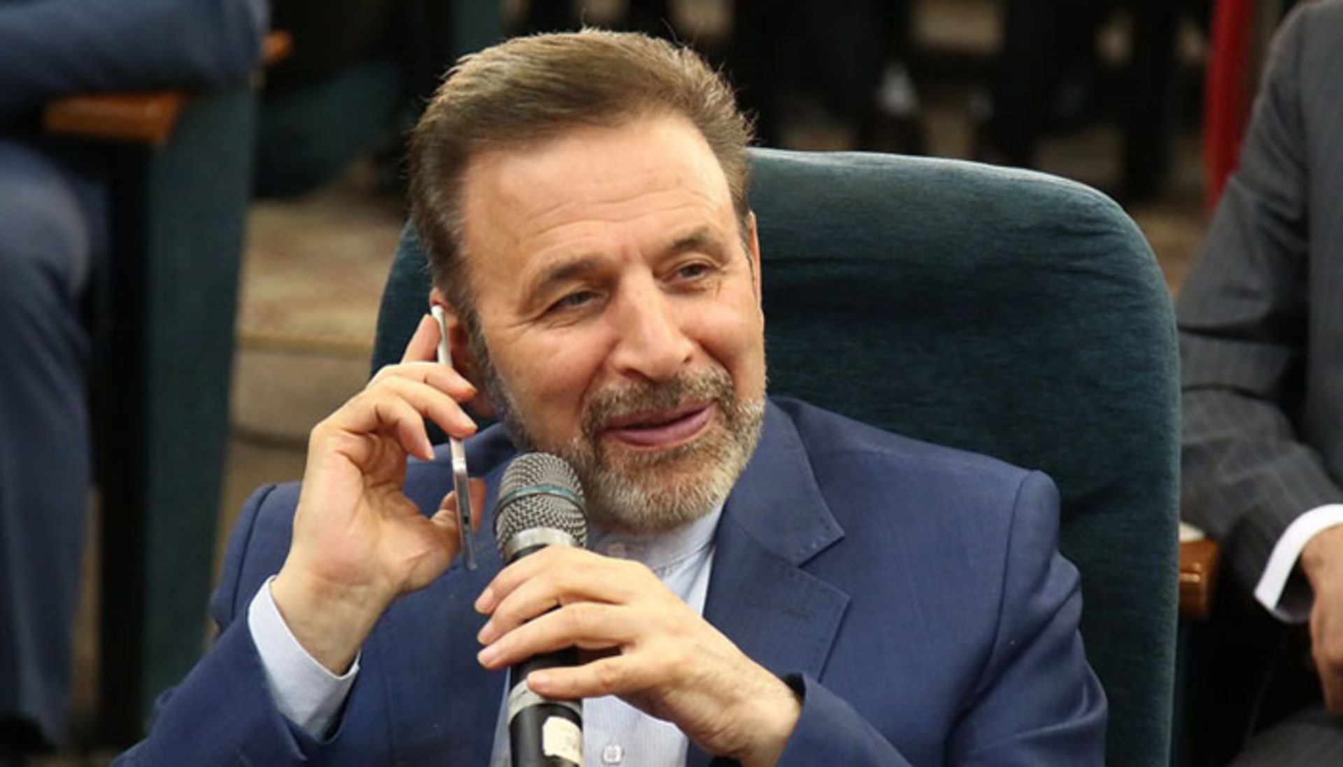 واعظی