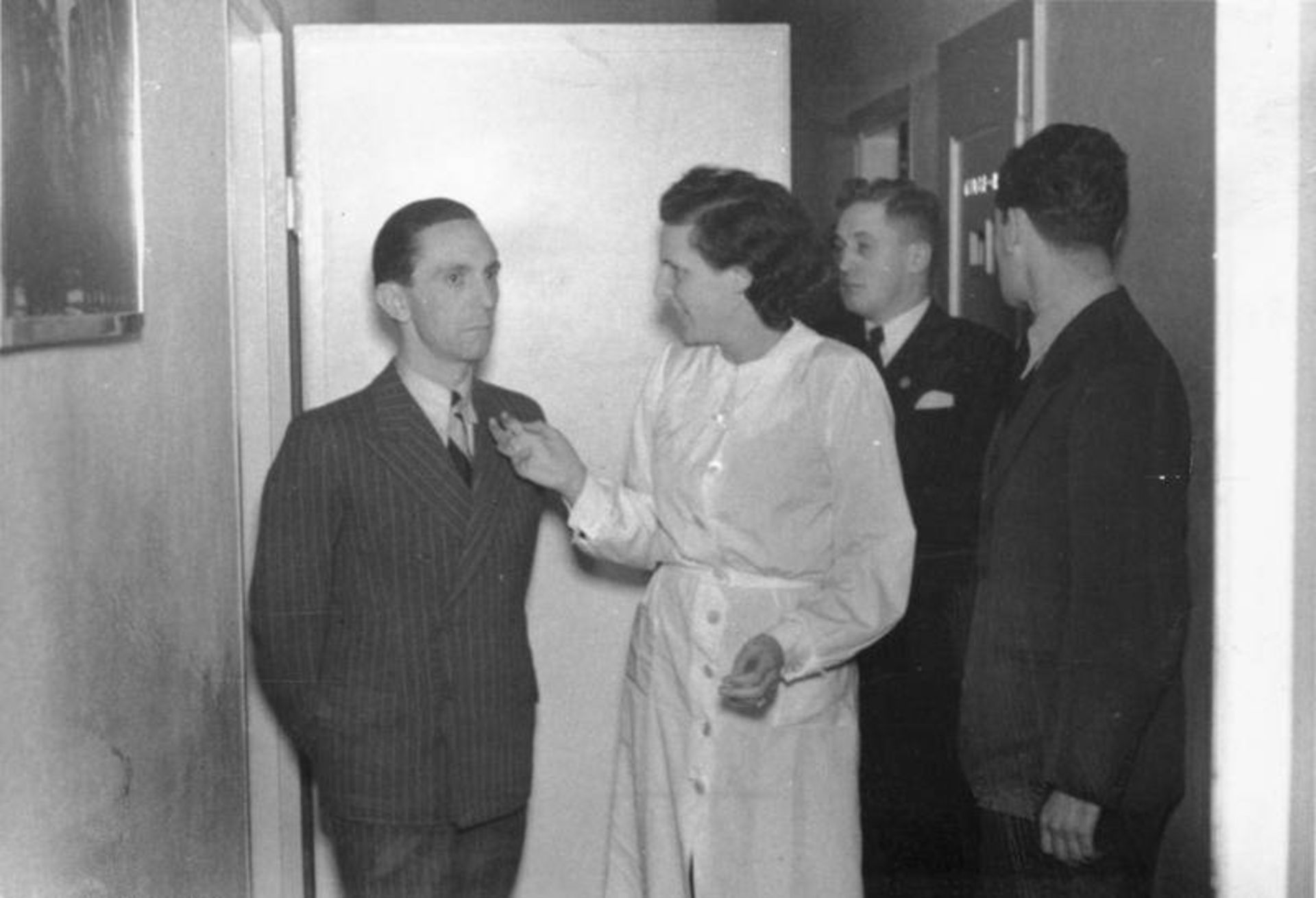 goebbels-and-leni-riefenstahl